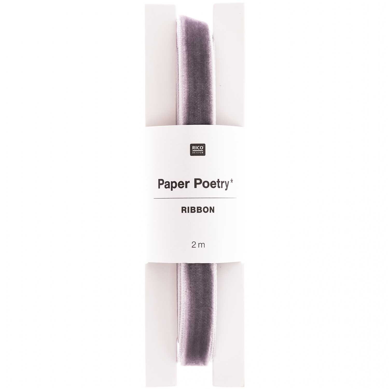 Paper Poetry Samtband 9mm 2m in Mauve von Rico Design, präsentiert auf einer weißen Verpackung. Ideal für kreative Projekte.