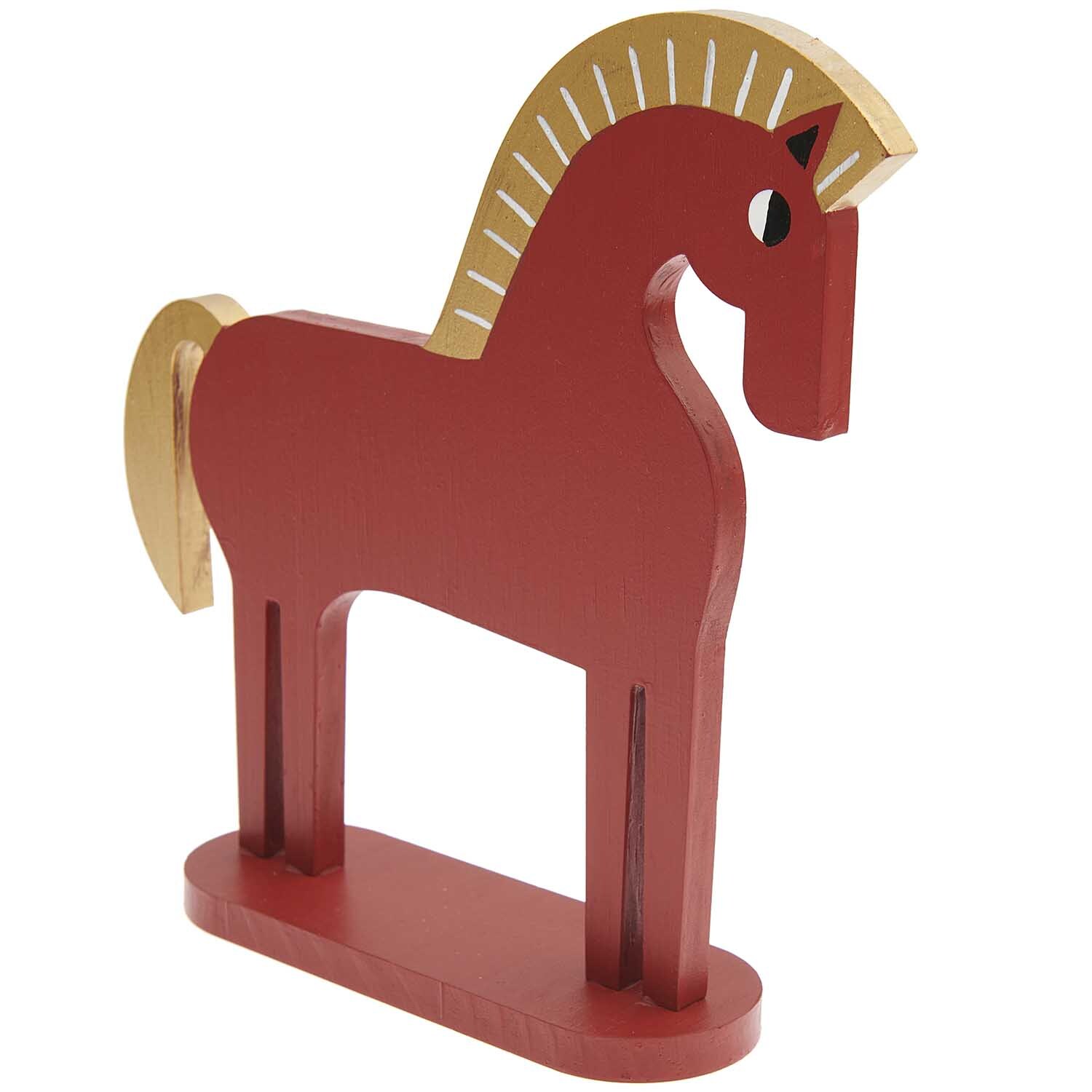 Deko-Figur Holz-Pferd rot 20x5x19,6cm von Rico Design Deko-Figur Holz-Pferd in Rot von Rico Design, 20x5x19,6cm, mit goldenen Details und stilisiertem Design.