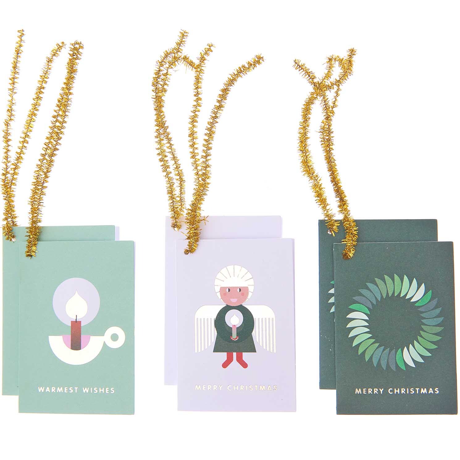 Paper Poetry Kärtchenanhänger klassisch Merry Christmas 6 Stück mit festlichen Motiven und goldenen Bändern, ideal für Weihnachtsgeschenke.