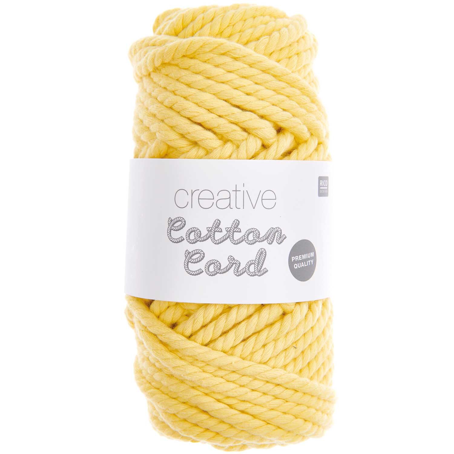 Creative Cotton Cord Makramee-Garn in Pastellgelb, 130g 25m, ideal für DIY-Projekte. Hochwertiges Garn von Rico Design, perfekt für kreative Handarbeiten.