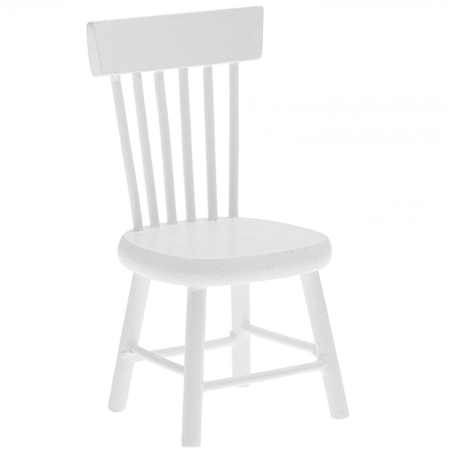 Miniatur Stuhl 4,5x4x8,5cm von Rico Design in elegantem Weiß. Perfekt für Puppenhäuser.