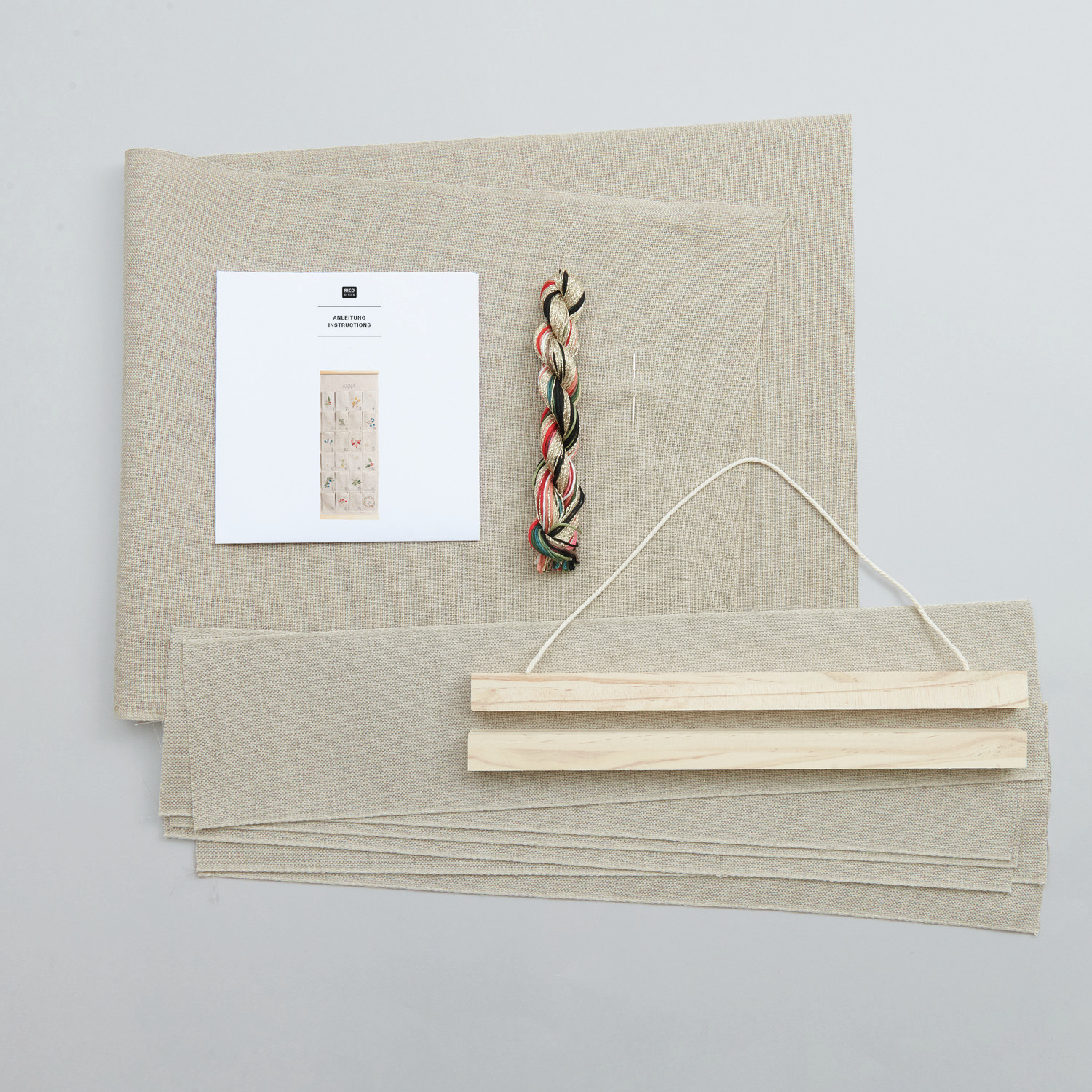 Stickpackung Adventskalender mit Taschen 30x76cm von Rico Design Stickpackung Adventskalender mit Taschen 30x76cm von Rico Design