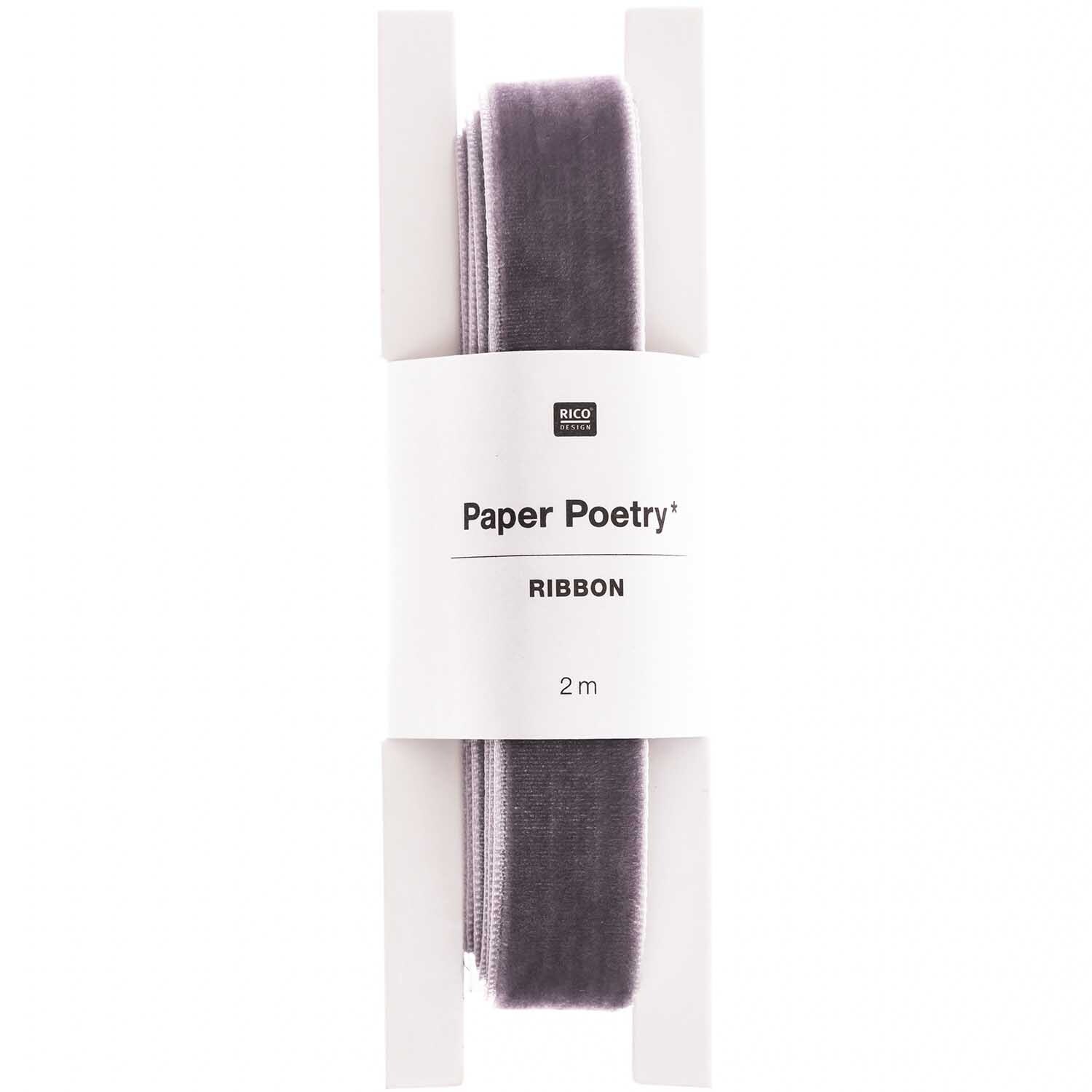 Paper Poetry Samtband 16mm 2m in Mauve von Rico Design, präsentiert auf einer weißen Verpackung.