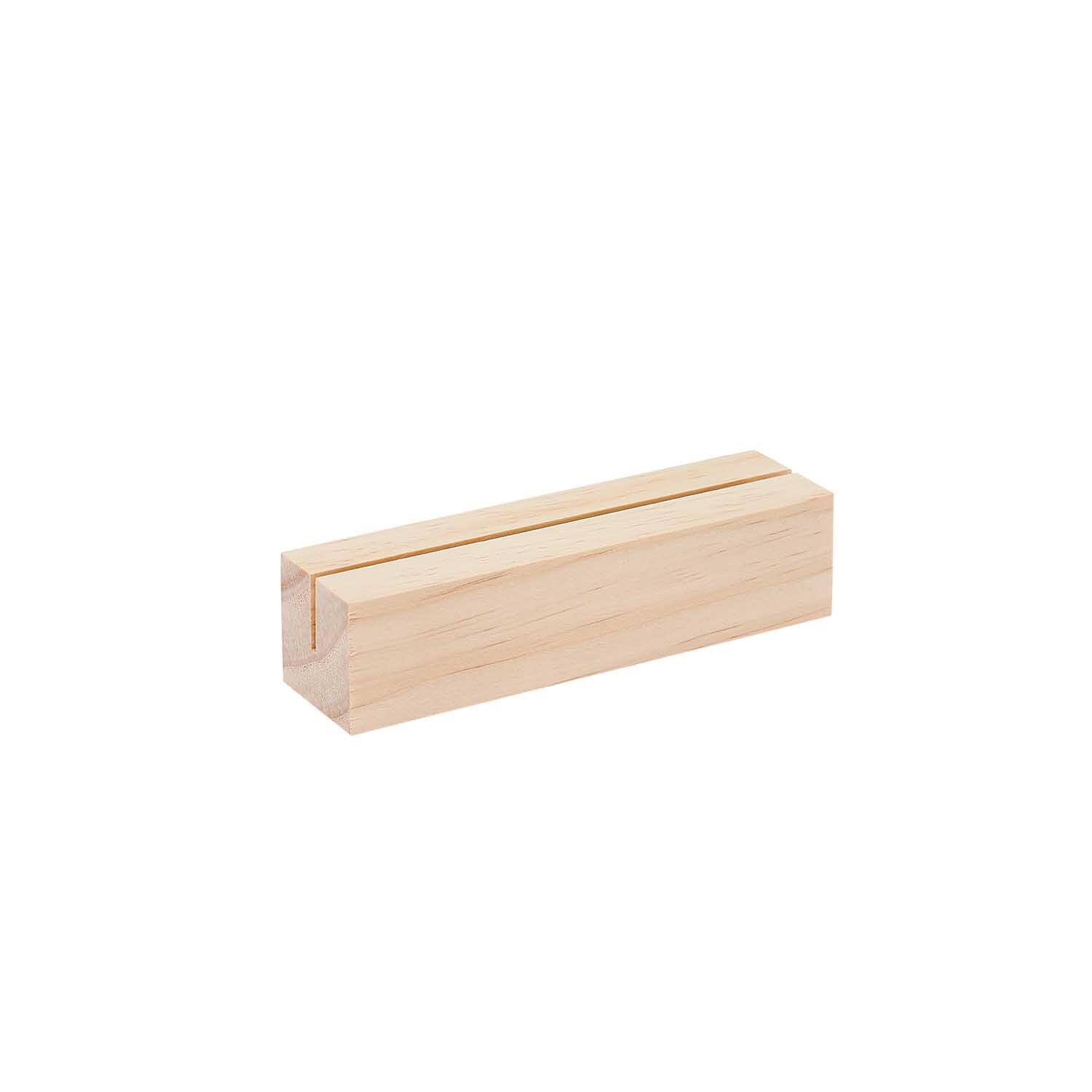 Holzständer für Karten von Rico Design aus hellem Holz, ideal zum Präsentieren von Karten.