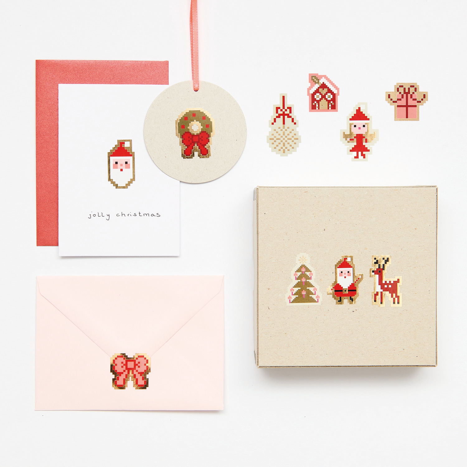 Paper Poetry Mini-Sticker Weihnachtsfiguren Pixel 120 Stück ca. Ø 2,5cm von Rico Design Paper Poetry Mini-Sticker Weihnachtsfiguren Pixel: Festliche Sticker und Karten mit weihnachtlichen Pixelmotiven, ideal für kreative Dekorationen.