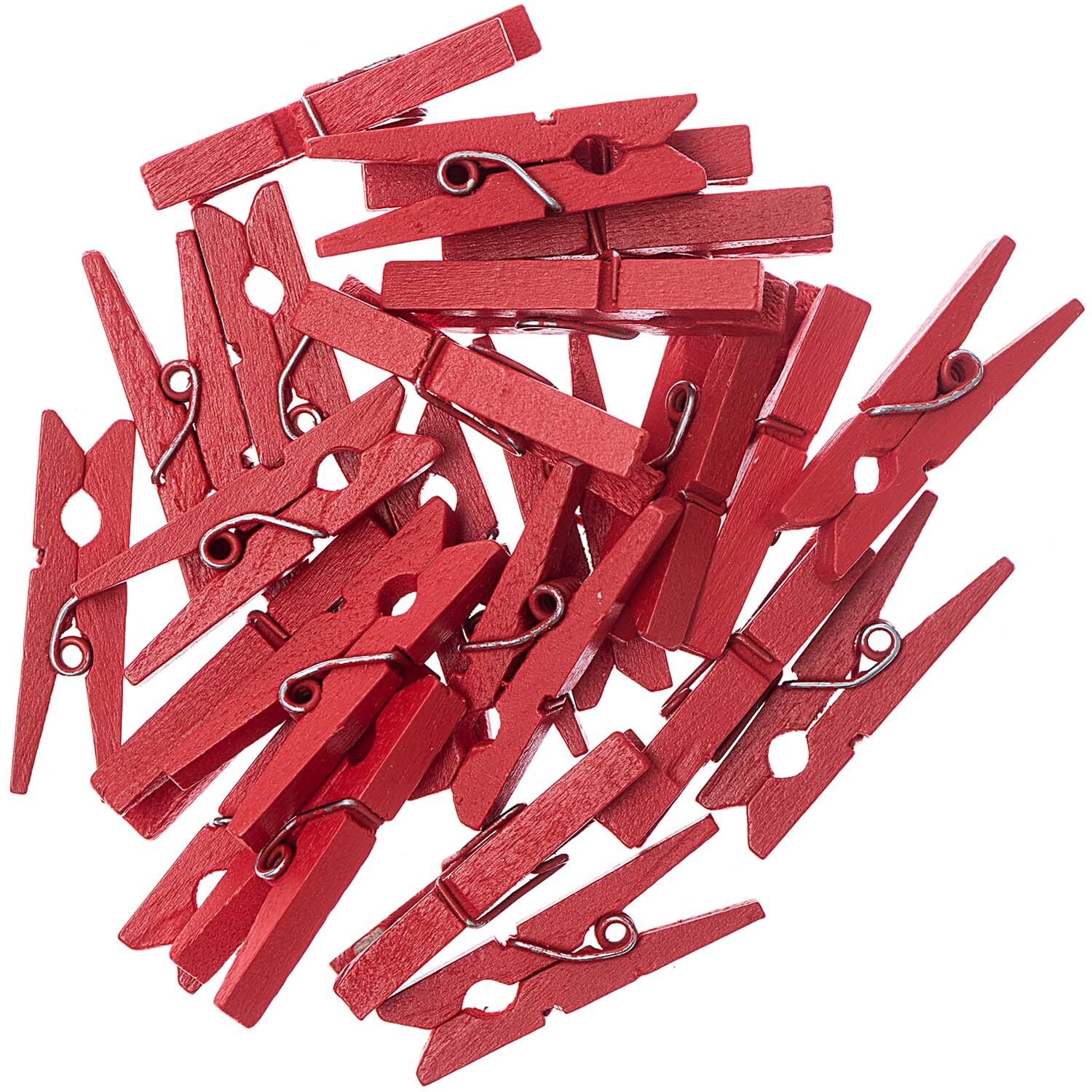 Holzklammern 3cm 24 Stück Farbe Rot von Rico Design Holzklammern 3cm 24 Stück: Ein Haufen roter Holzklammern von Rico Design, ideal zum Basteln.