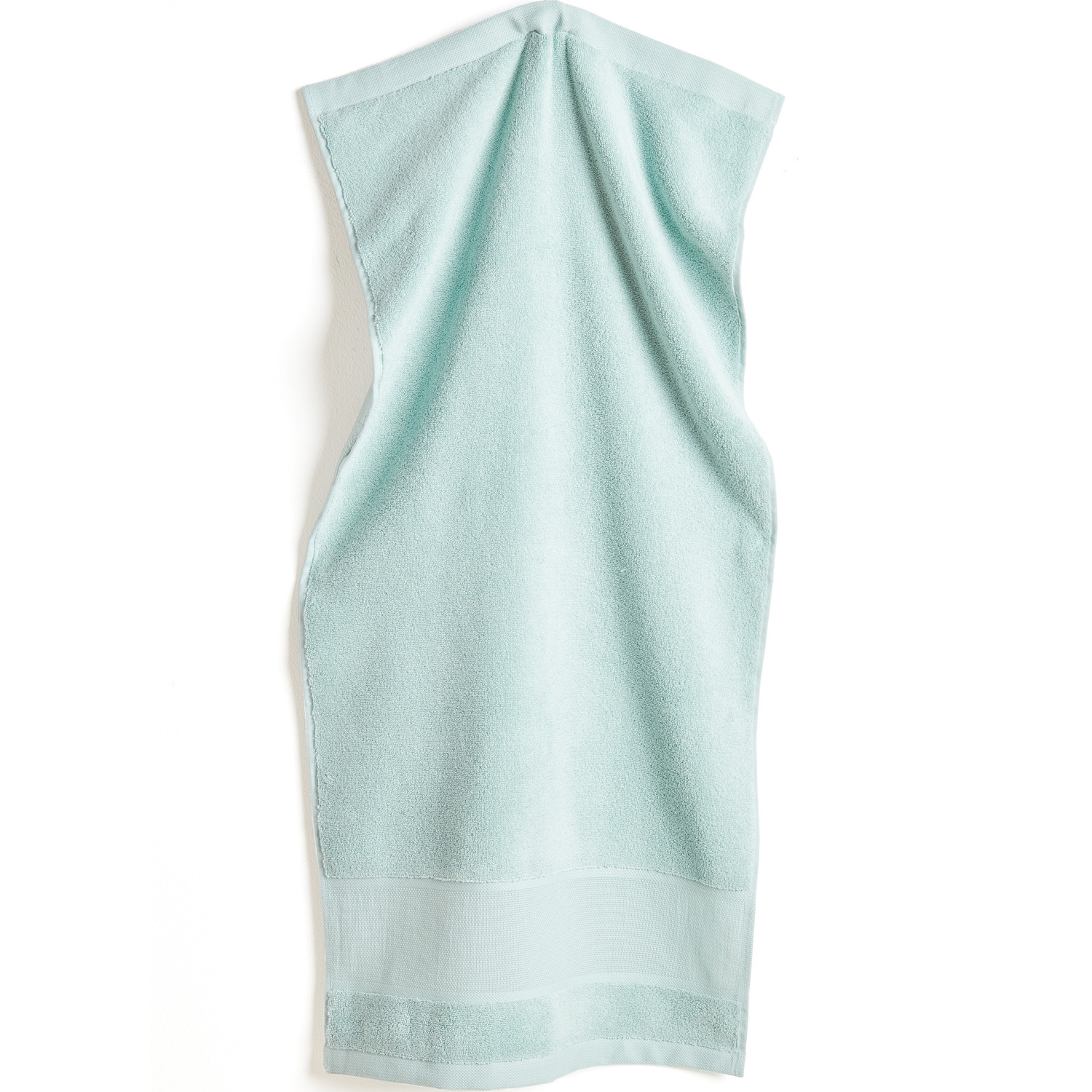 Handtuch in Mint von Rico Design, 50x100cm, GOTS-zertifiziert. Weiches, hochwertiges Material für optimalen Komfort.