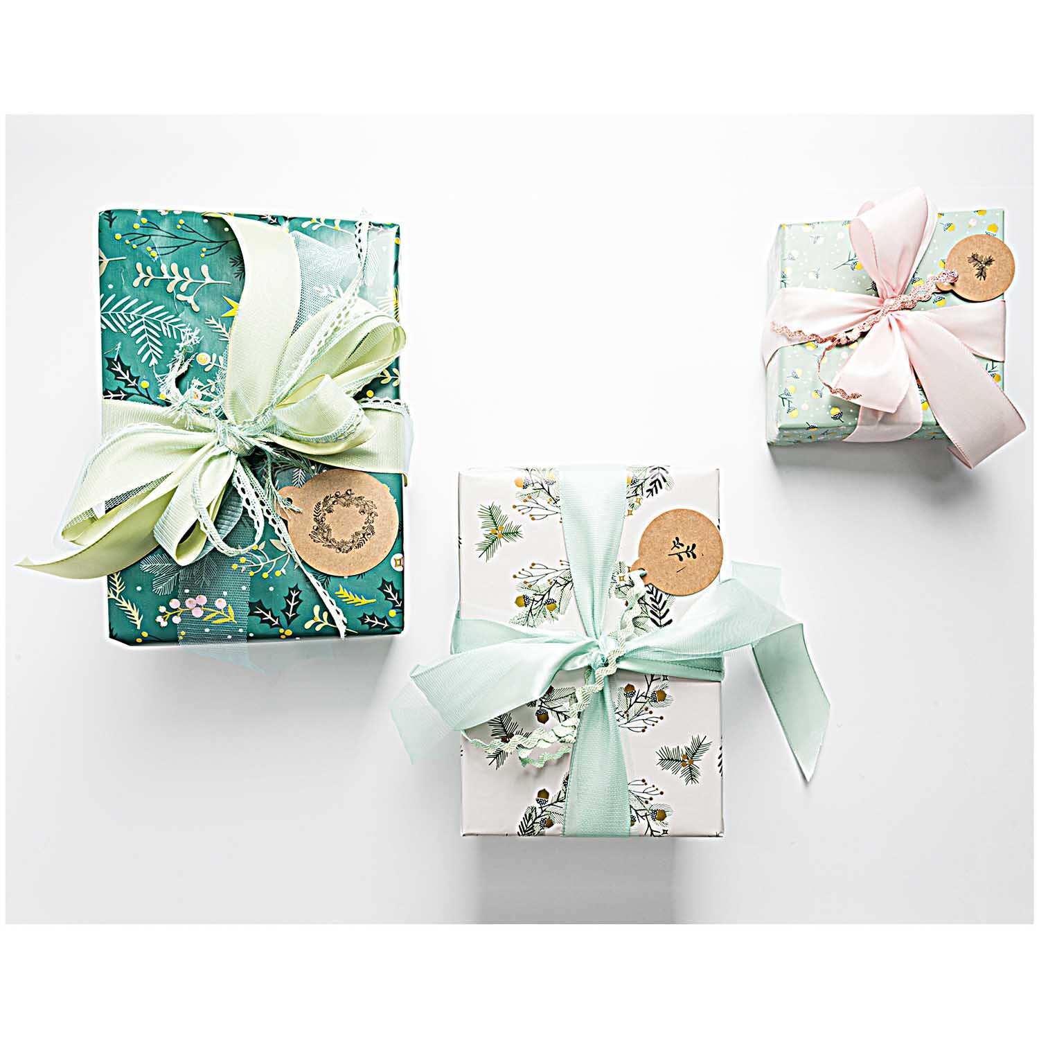 Paper Poetry Stempelset Classical Christmas incl. Stempelkissen 8 Stück von Rico Design Paper Poetry Stempelset Classical Christmas mit Geschenken in festlichem Papier und Schleifen. Ideal für kreative Weihnachtsdekorationen.