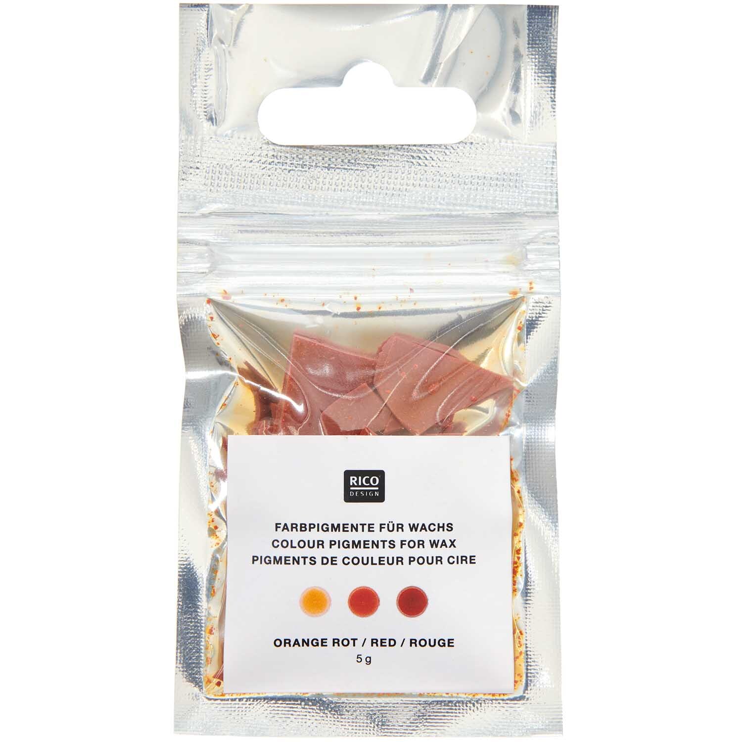 Kerzenfarbe 5g Farbe Orangerot von Rico Design Kerzenfarbe 5g von Rico Design in orangerot. Die Verpackung zeigt Wachspigmente in einem transparenten Beutel.