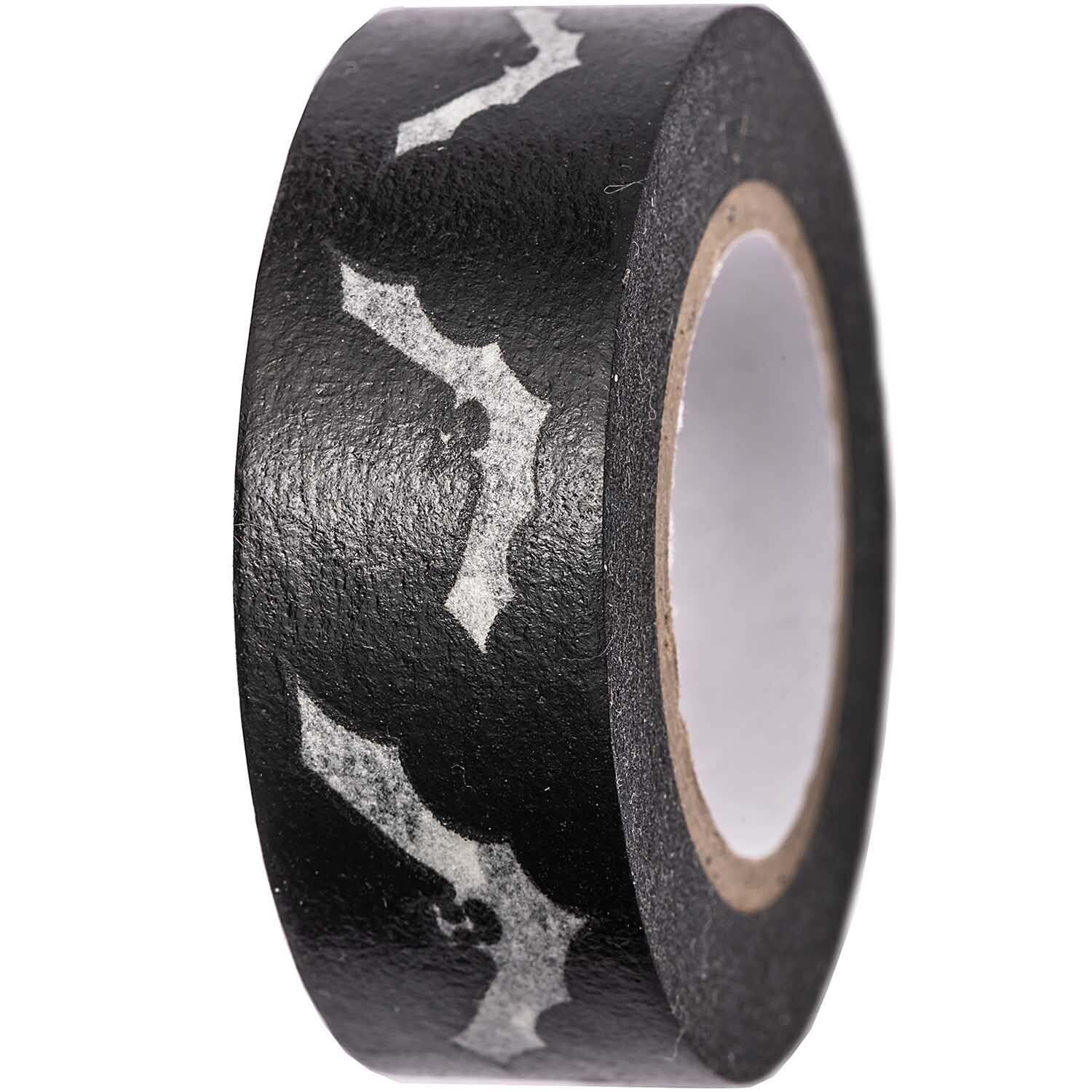 Paper Poetry Tape Fledermaus von Rico Design: Schwarzes Klebeband mit weißen Fledermausmotiven, ideal für kreative Projekte.