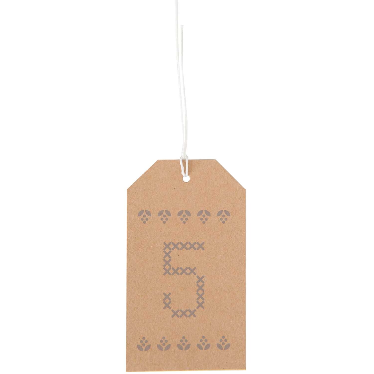 Paper Poetry Adventskalender Anhänger aus Kraftpapier zeigt eine braune Nummer 5 mit dekorativem Muster. Ideal für kreative Adventskalender.