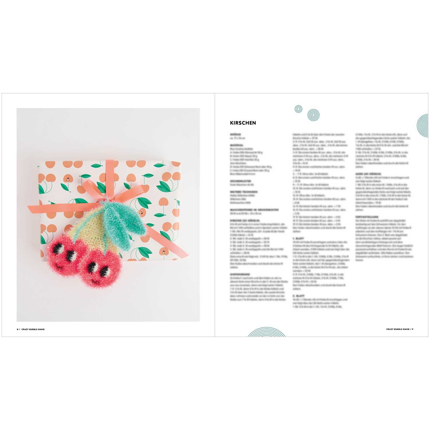 Creative Bubble - Crazy Bubble Gang von Rico Design Crazy Bubble Gang: Geschenkverpackung mit Kirschmuster und gestrickten Kirschen von Rico Design.