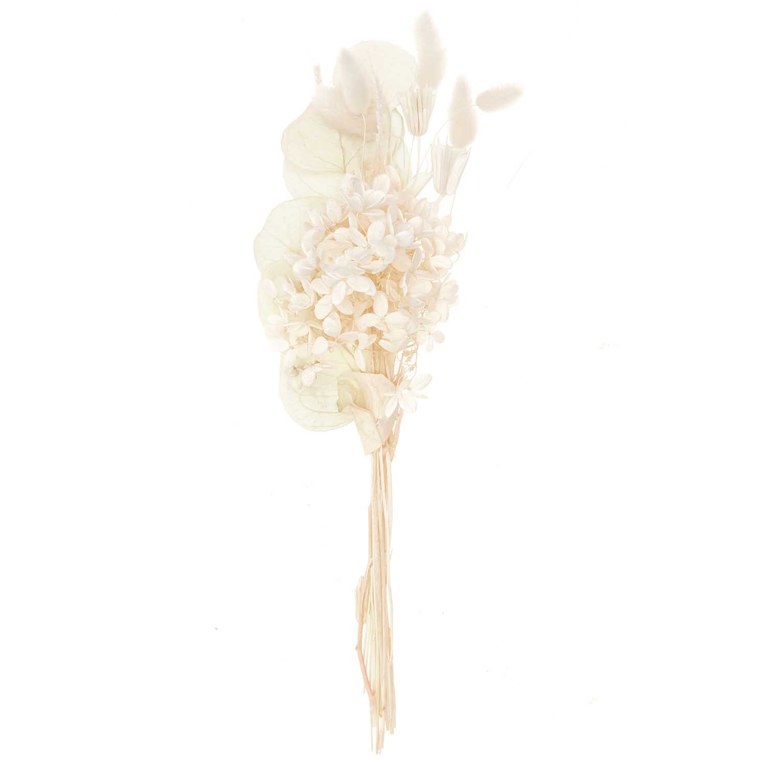 Trockenblumenstrauß natur-weiß 30cm, 13-teilig, von Rico Design. Eleganter Strauß aus weißen Trockenblumen, ideal für stilvolle Dekorationen.
