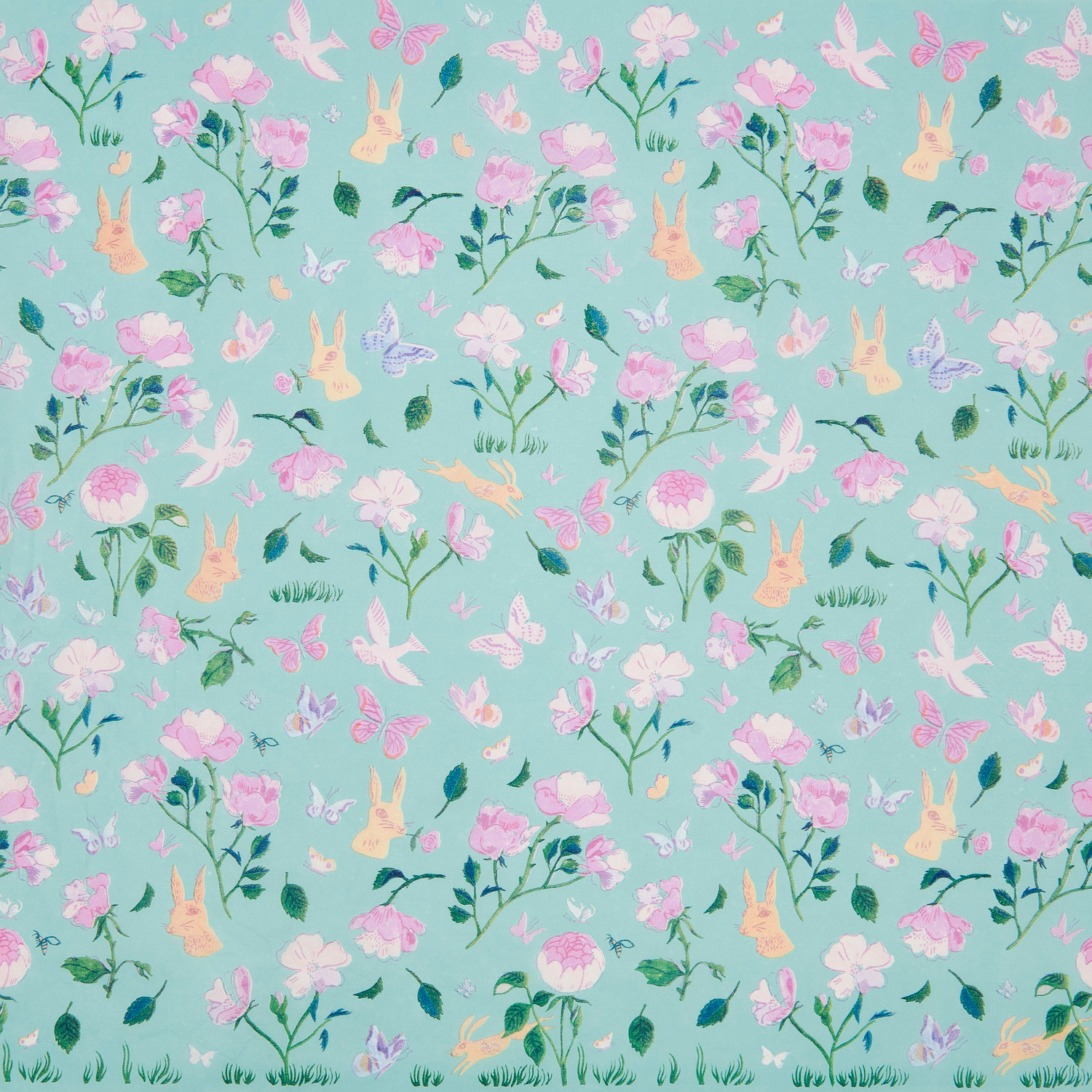 Seidenpapier Frühlingswiese Aquarell mit zarten Blumen und Schmetterlingen auf hellblauem Hintergrund, ideal für kreative Projekte.