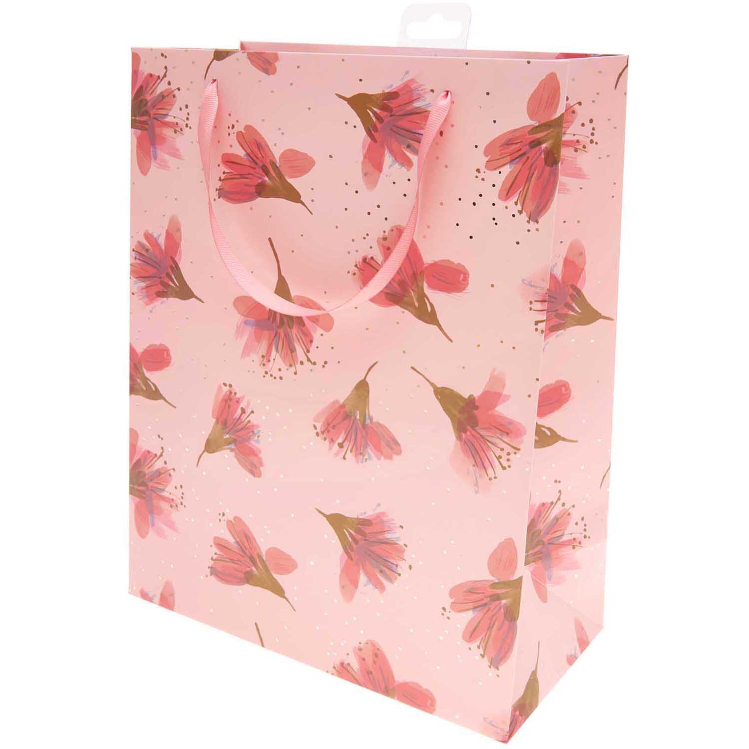 Paper Poetry Geschenktüte Blüten rosa 26x32x12cm von Rico Design