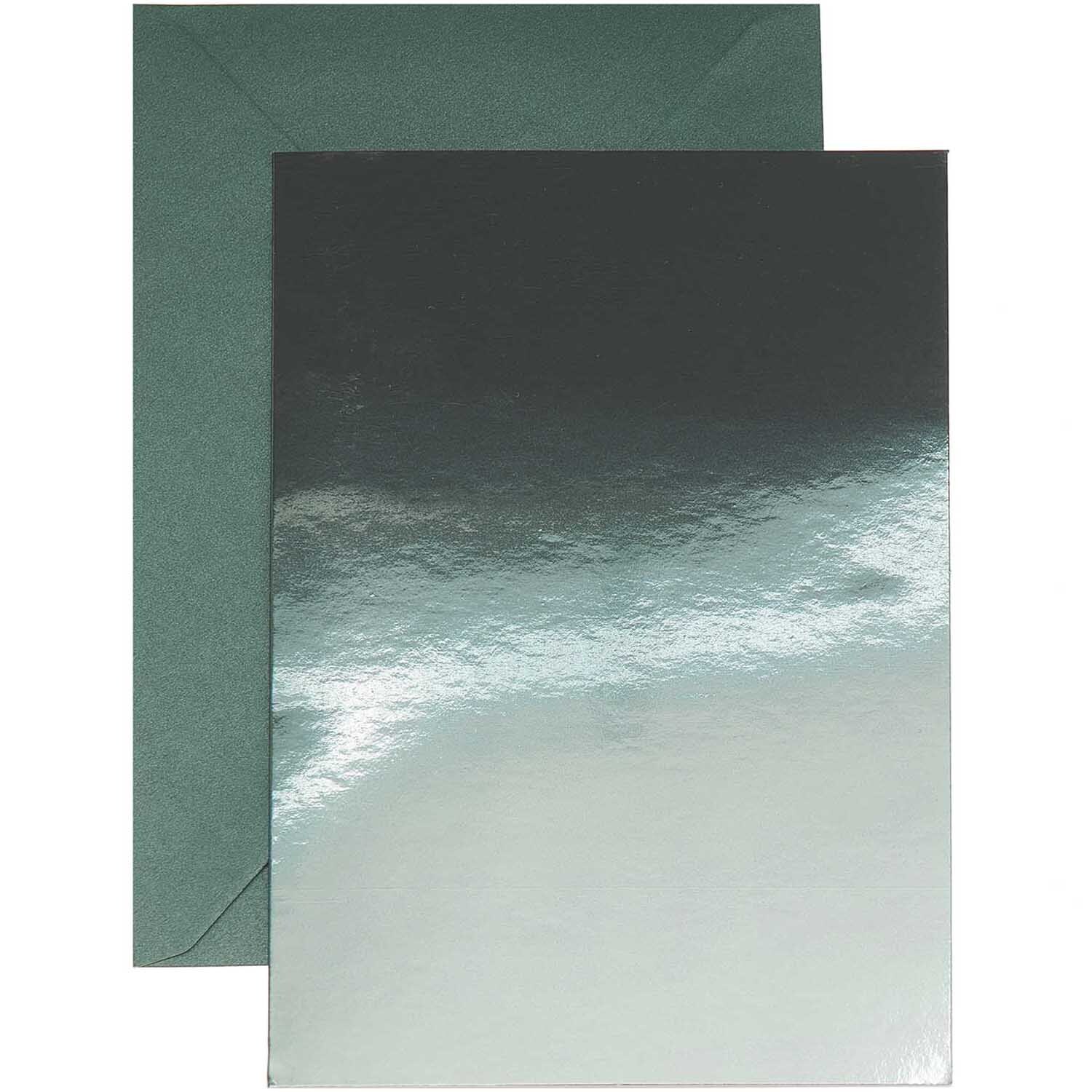 Paper Poetry Kartenset Spiegelkarton grün B6 20-teilig von Rico Design Paper Poetry Kartenset Spiegelkarton B6, 20-teilig, zeigt glänzende grüne Karten mit Umschlägen. Marke: Rico Design.