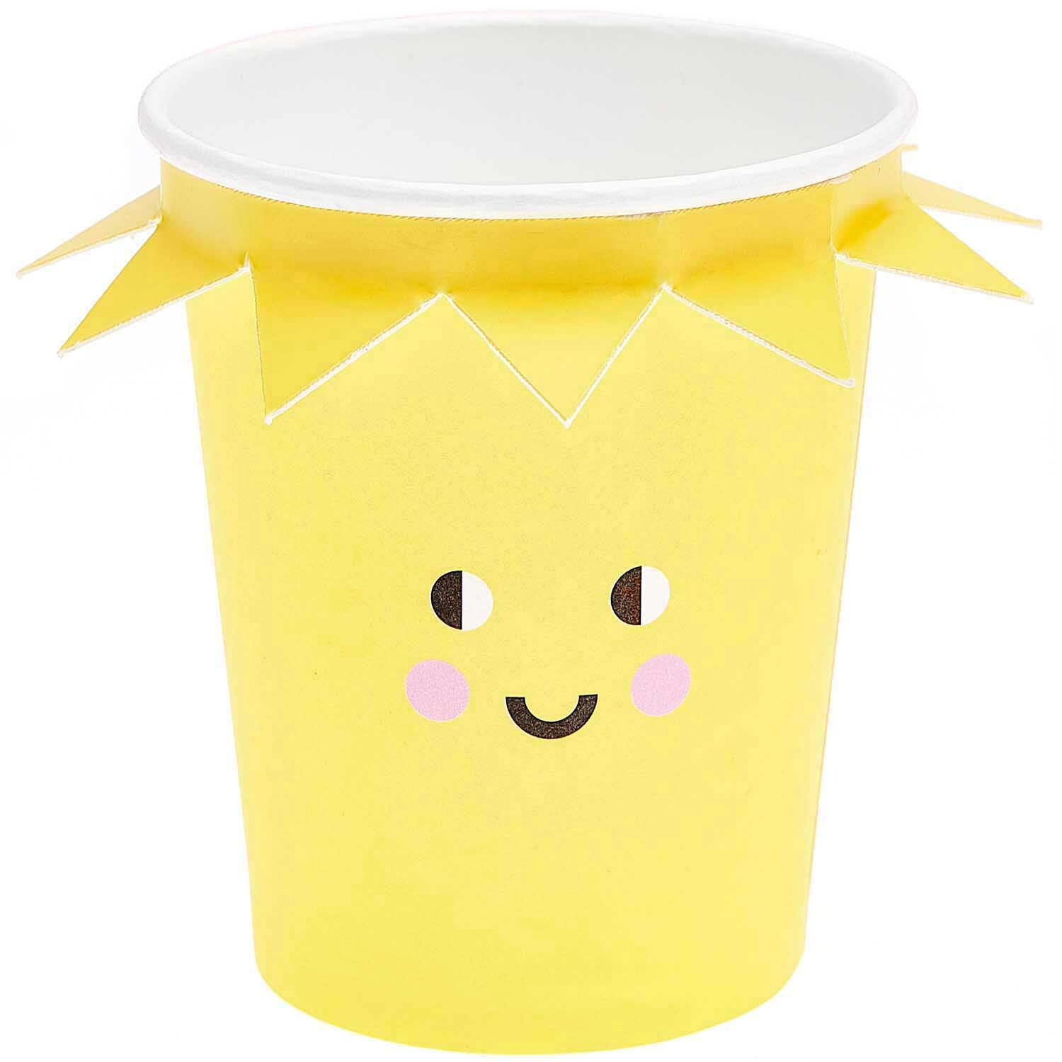 Pappbecher Sonne 250ml, gelb mit fröhlichem Gesicht und Sonnenstrahlen-Design, 8 Stück.