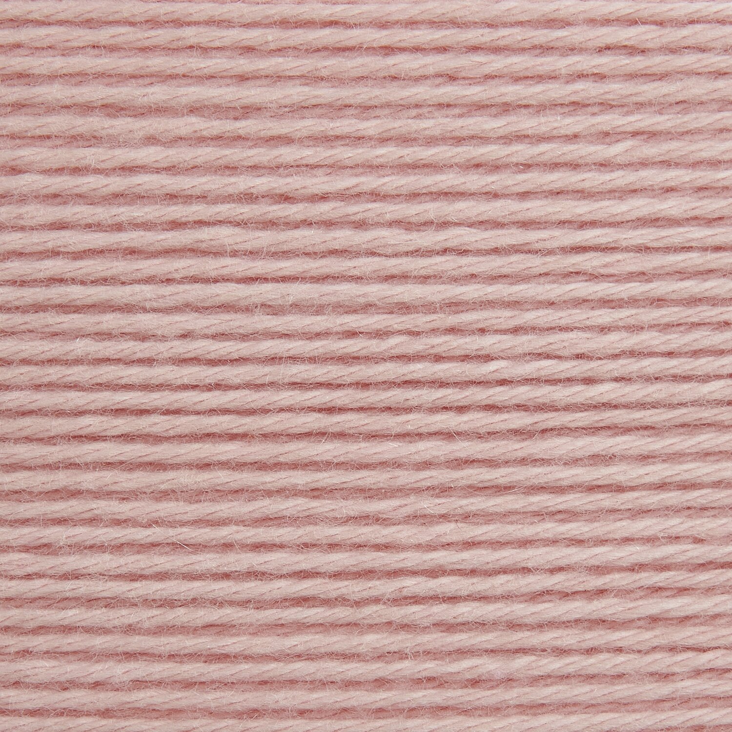 Baby Cozy Cotton Cachemire 50g 145m Couleur Blush from Rico Design Baby Cozy Organic Cotton Cashmere, zartrosa Garn, 50g 145m, ideal für weiche Strickprojekte.