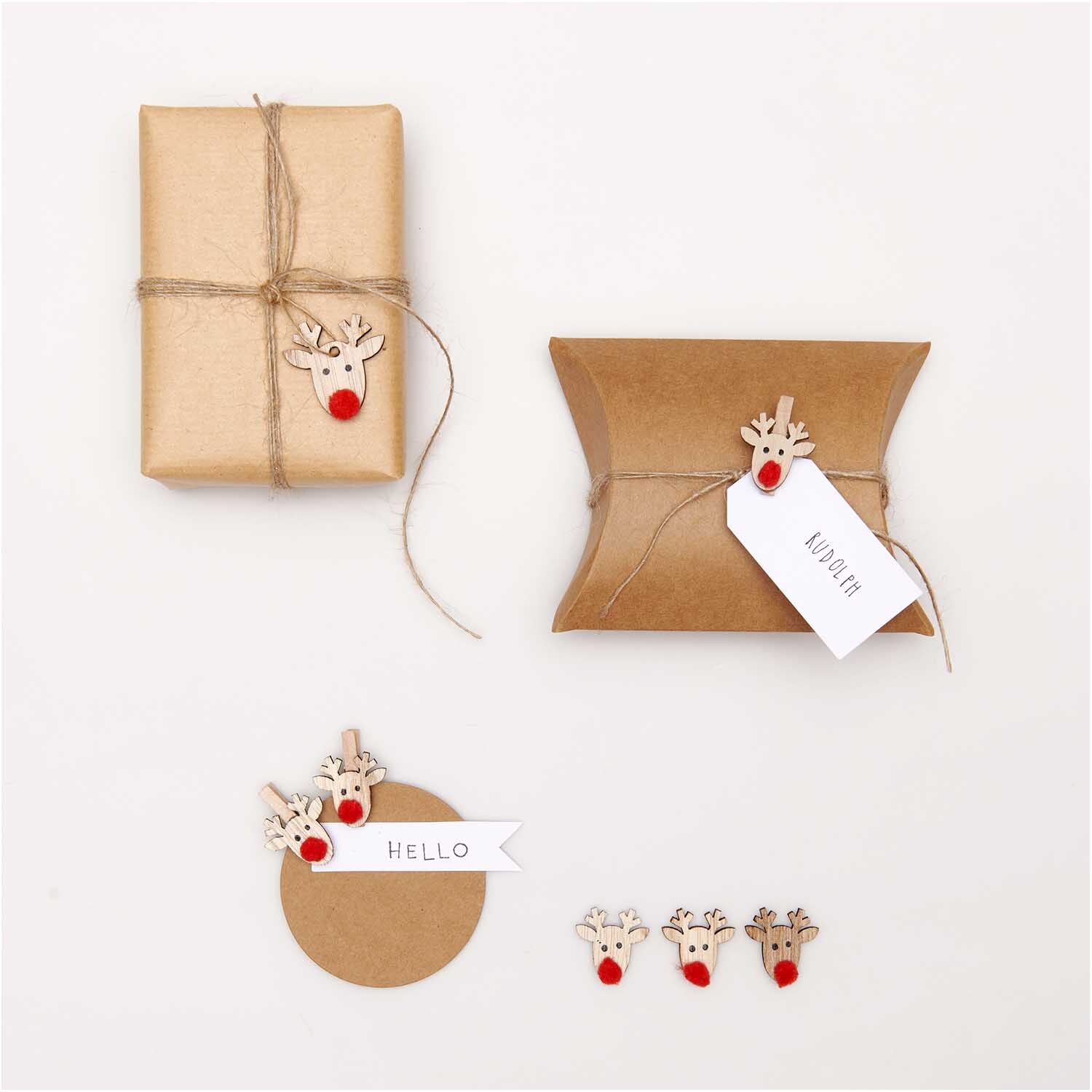 Holzhänger Rentier 31x31mm 6 Stück Farbe Natur von Rico Design Holzhänger Rentier von Rico Design: Sechs naturfarbene Rentier-Clips dekorieren Geschenke und Karten. Ideal für kreative Weihnachtsverpackungen.