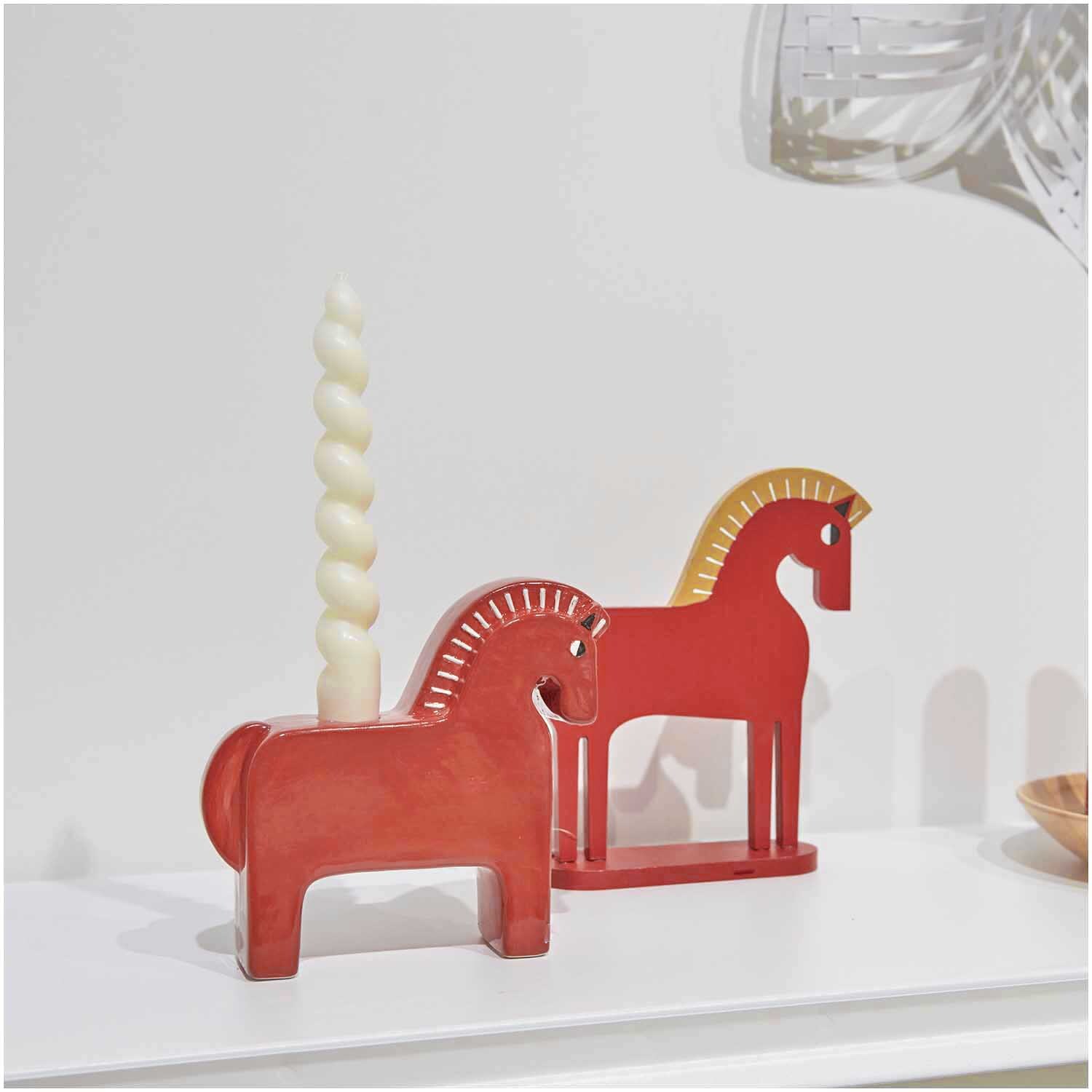 Keramik-Kerzenhalter Pferd rot 15,8x4,5x14,5cm von Rico Design