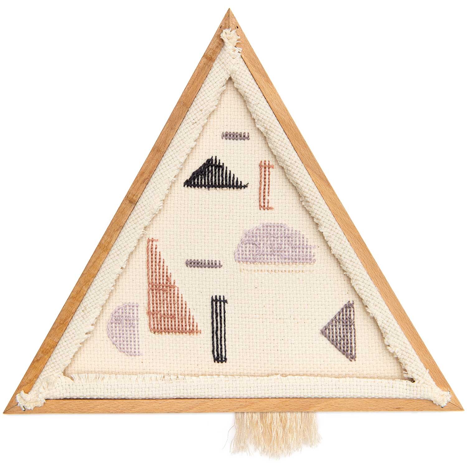 Cadre à broder décoratif triangle Taille 27,5x24cm from Rico Design Dekostickrahmen Dreieck mit geometrischen Mustern in einem Holzrahmen von Rico Design. Ideal für moderne Wanddekoration.