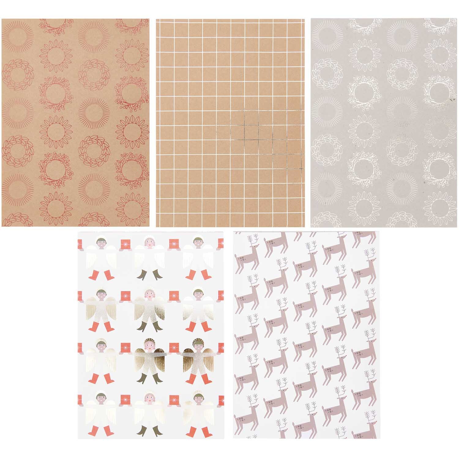 Paper Poetry Motivpapierblock I love Christmas mit 30 Blättern, festliche Muster in Rot- und Beigetönen von Rico Design.