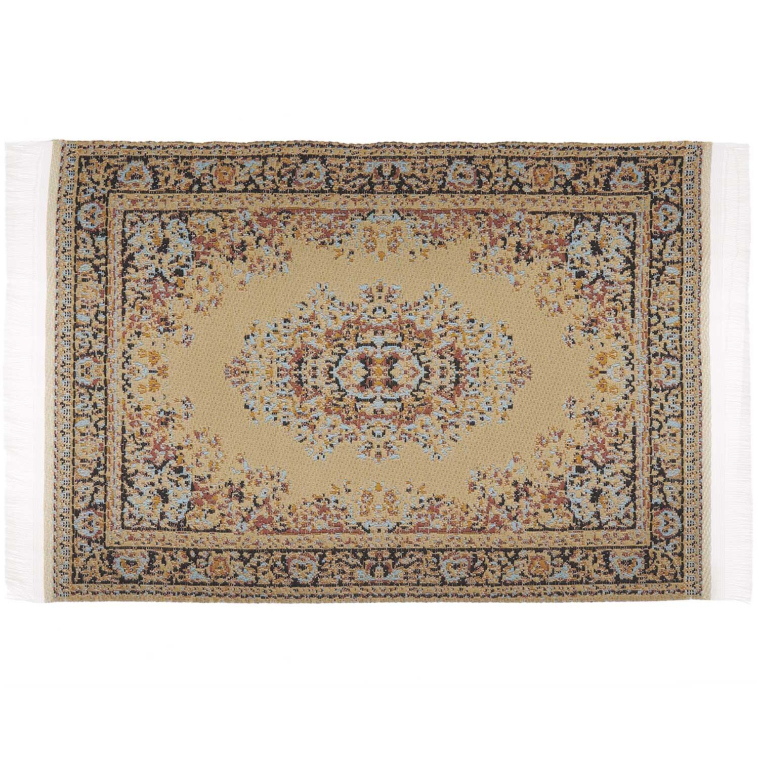 Miniatur Teppich beige 10x16cm mit detailliertem Muster, von Rico Design, auf hellem Hintergrund.