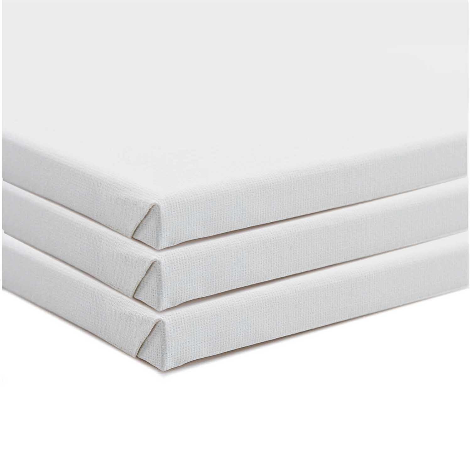 ART Keilrahmenset 3 Stück Größe 10x10cm von Rico Design ART Keilrahmenset 3 Stück von Rico Design zeigt drei weiße, gestapelte Leinwände für kreative Projekte.