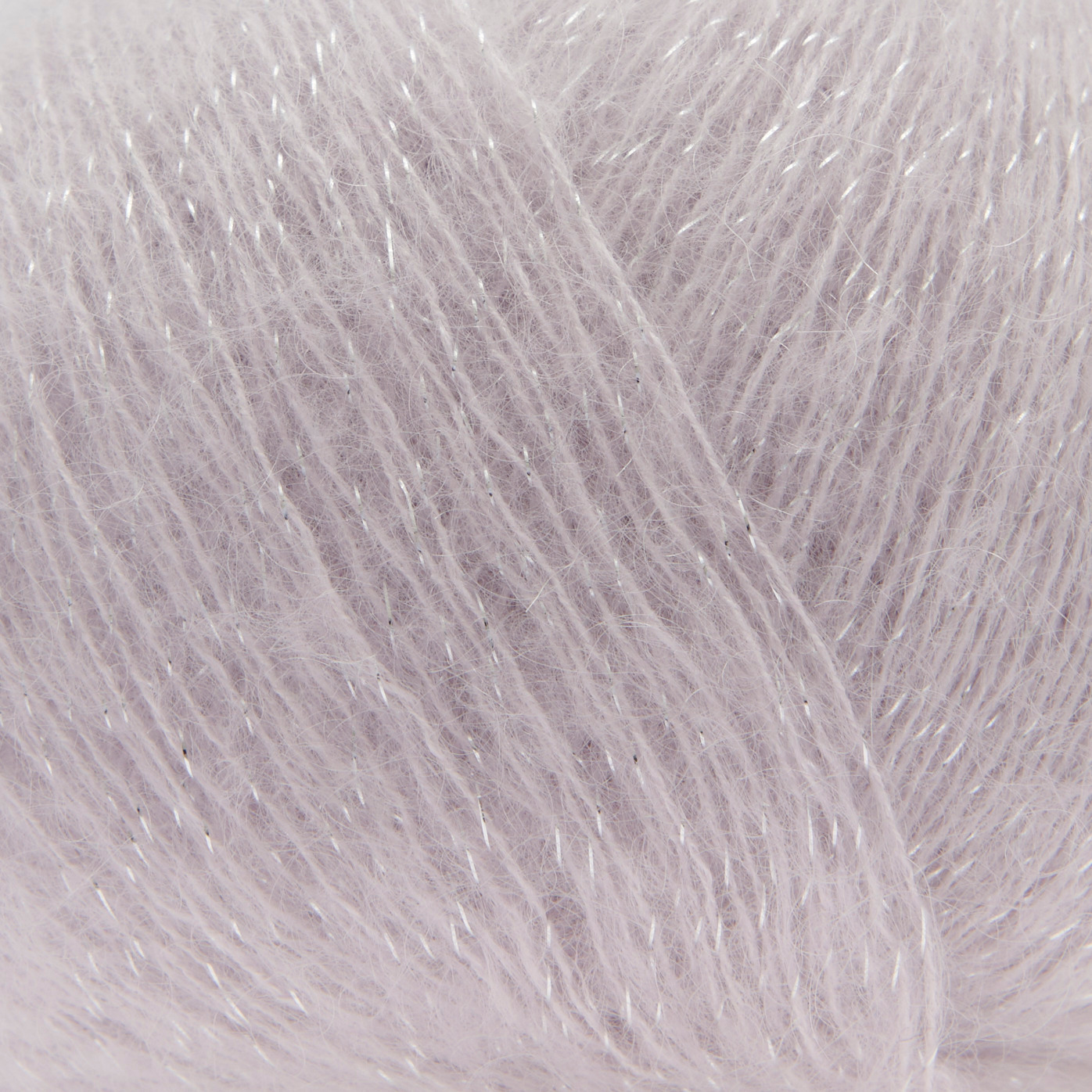 Essentials Super Kid Mohair Loves Silk Glamorous Glitter 25g 190m Couleur Lilas from Rico Design Essentials Super Kid Mohair Loves Silk Glamorous Glitter in Flieder von Rico Design, 25g, 190m. Luxuriöses Garn mit schimmerndem Glanz.