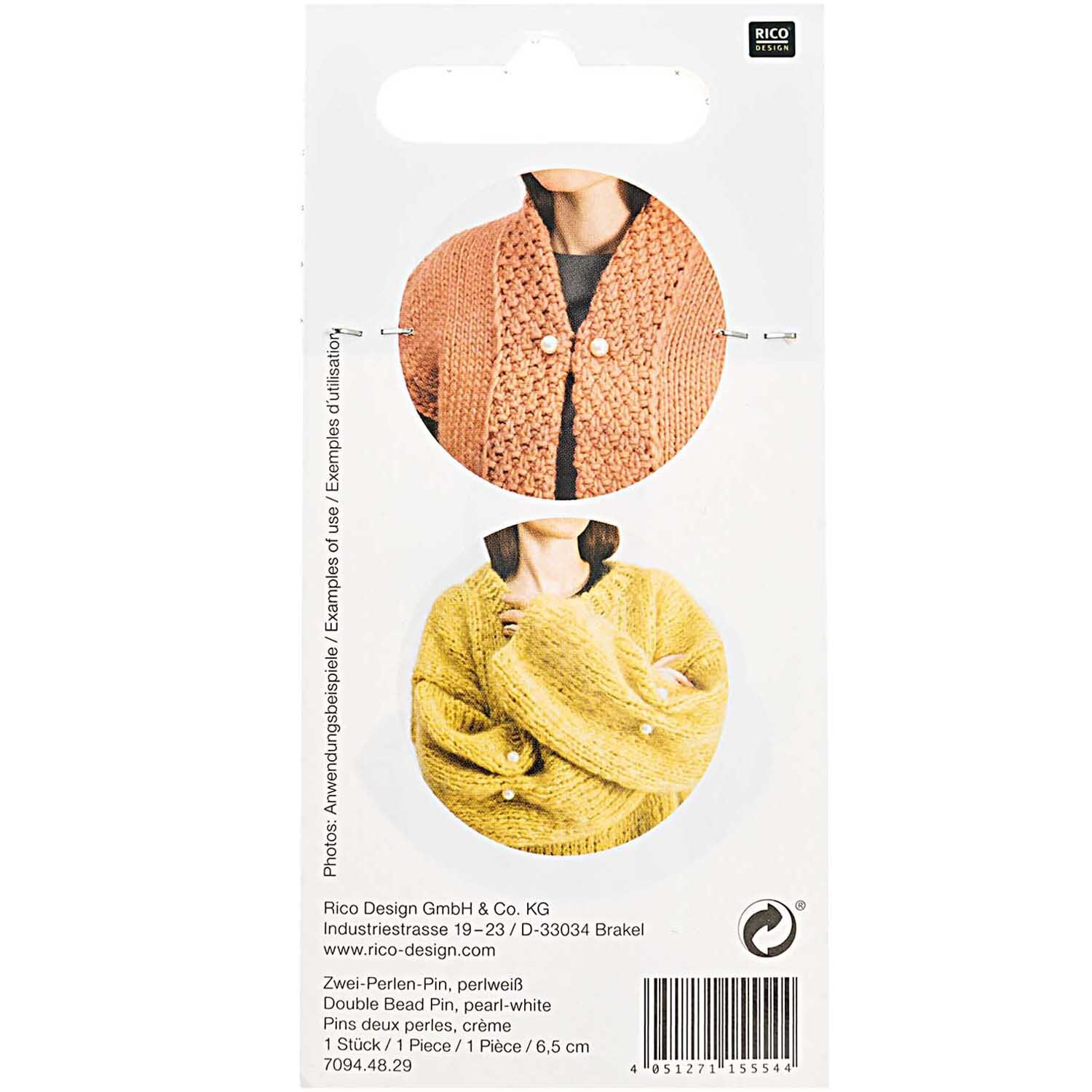 Zwei-Perlen-Pin 65mm 1 Stück Farbe Perlweiß von Rico Design Zwei-Perlen-Pin von Rico Design in Perlweiß, präsentiert an gestrickten Kleidungsstücken.
