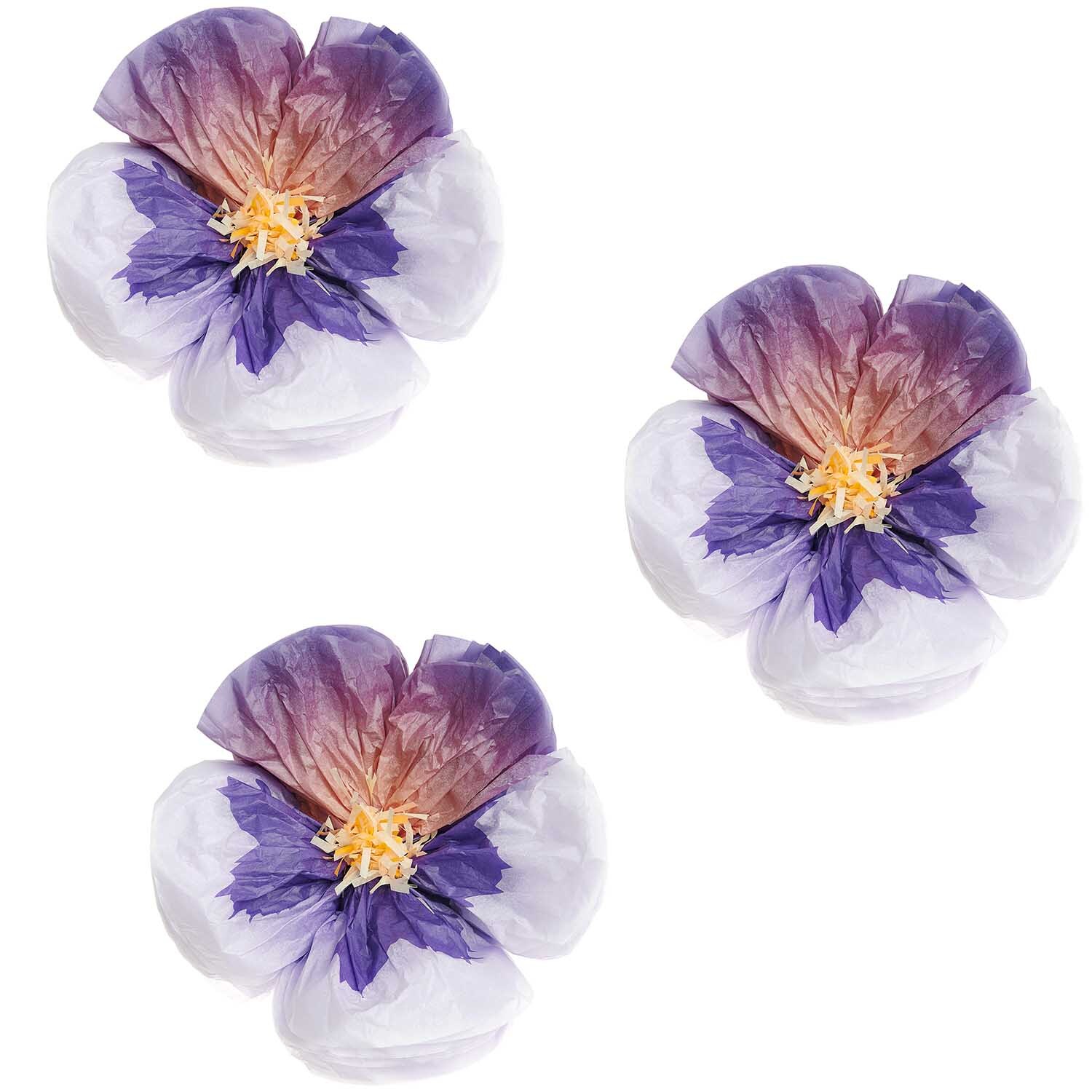 Seidenpapierblumen Stiefmütterchen von Rico Design in Lila, dreimal abgebildet, 14,50 cm groß.