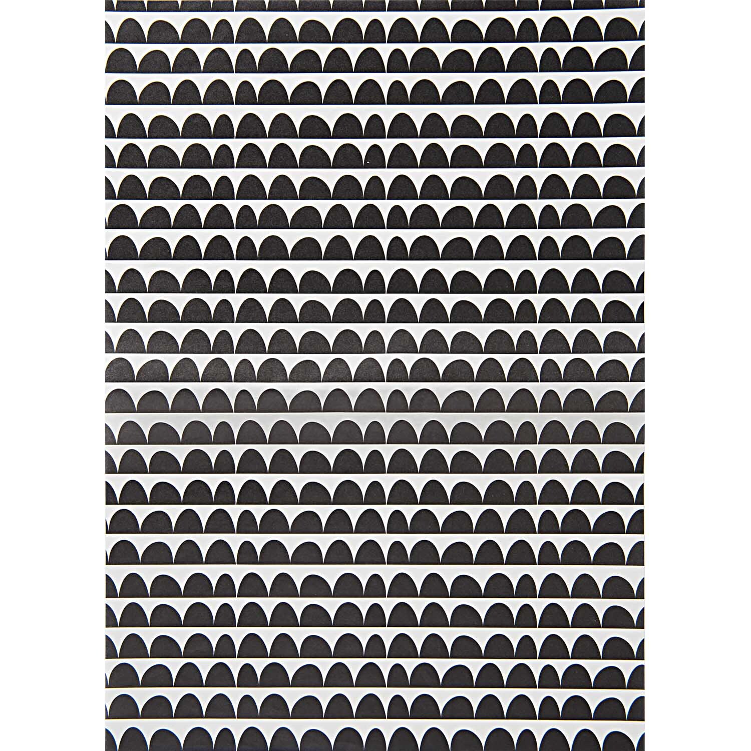 SB Paper Patch Papier zeigt ein schwarz-weißes Muster aus Halbkreisen. Marke: Rico Design. Größe: 30x42cm.