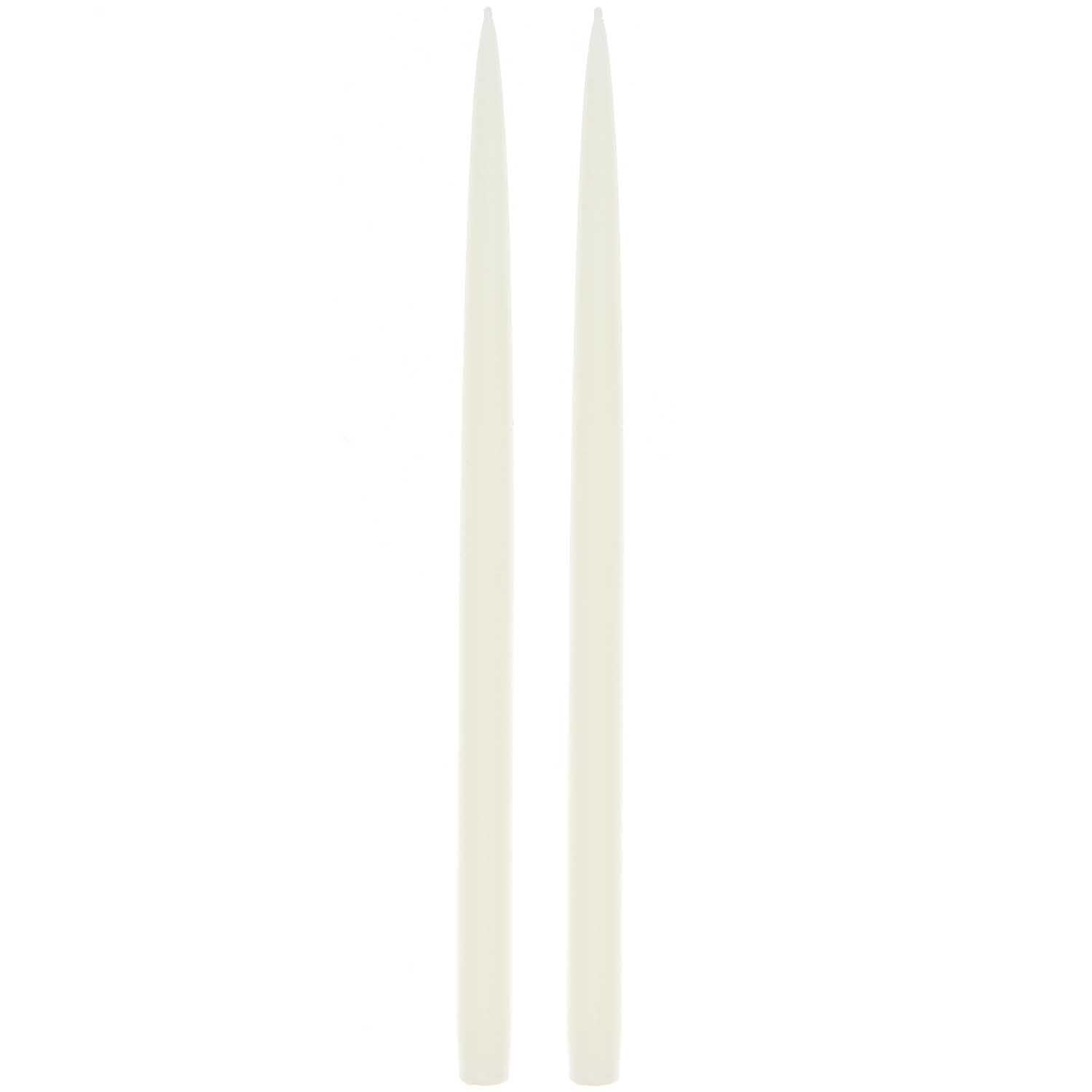 Spitzkerzen 1,4x28cm 2 Stück in Eierschale von Rico Design, elegant und schlicht, aufrecht stehend.