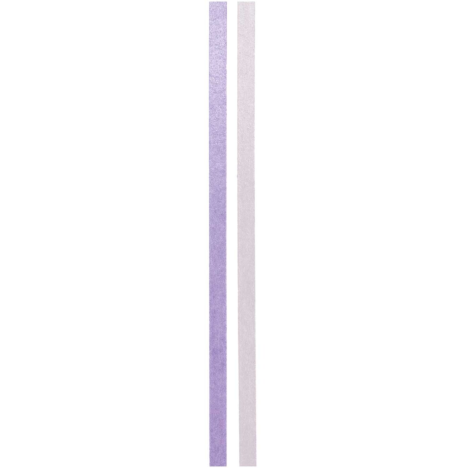 Paper Poetry Tapes uni 5mm 10m 2 Stück Farbe Flieder-Lila von Rico Design Paper Poetry Tapes uni 5mm 10m 2 Stück von Rico Design in Flieder-Lila auf schwarzem Hintergrund.