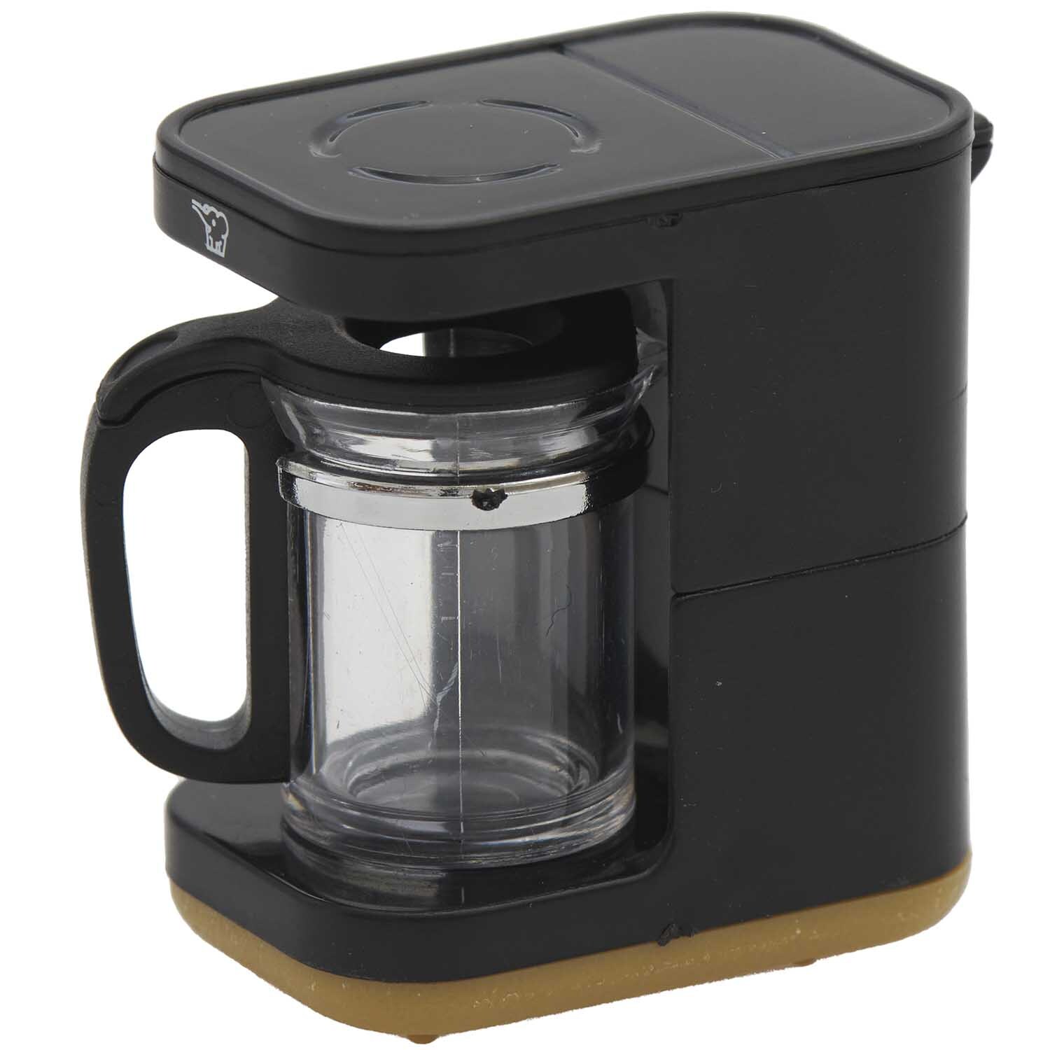 Miniatur Kaffeemaschine in Schwarz von Rico Design, kompakt und stilvoll für Puppenhäuser.
