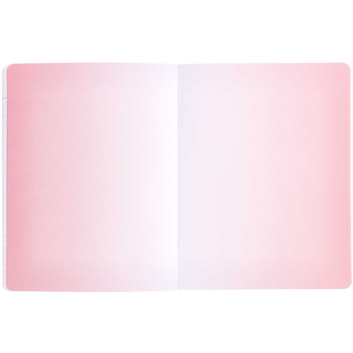 Rico Design x Redfries Notizbuch Wolken 14,5x19cm 128 Seiten von Rico Design Rico Design x Redfries Notizbuch Wolken mit 128 Seiten, geöffnet auf einer rosa Doppelseite.