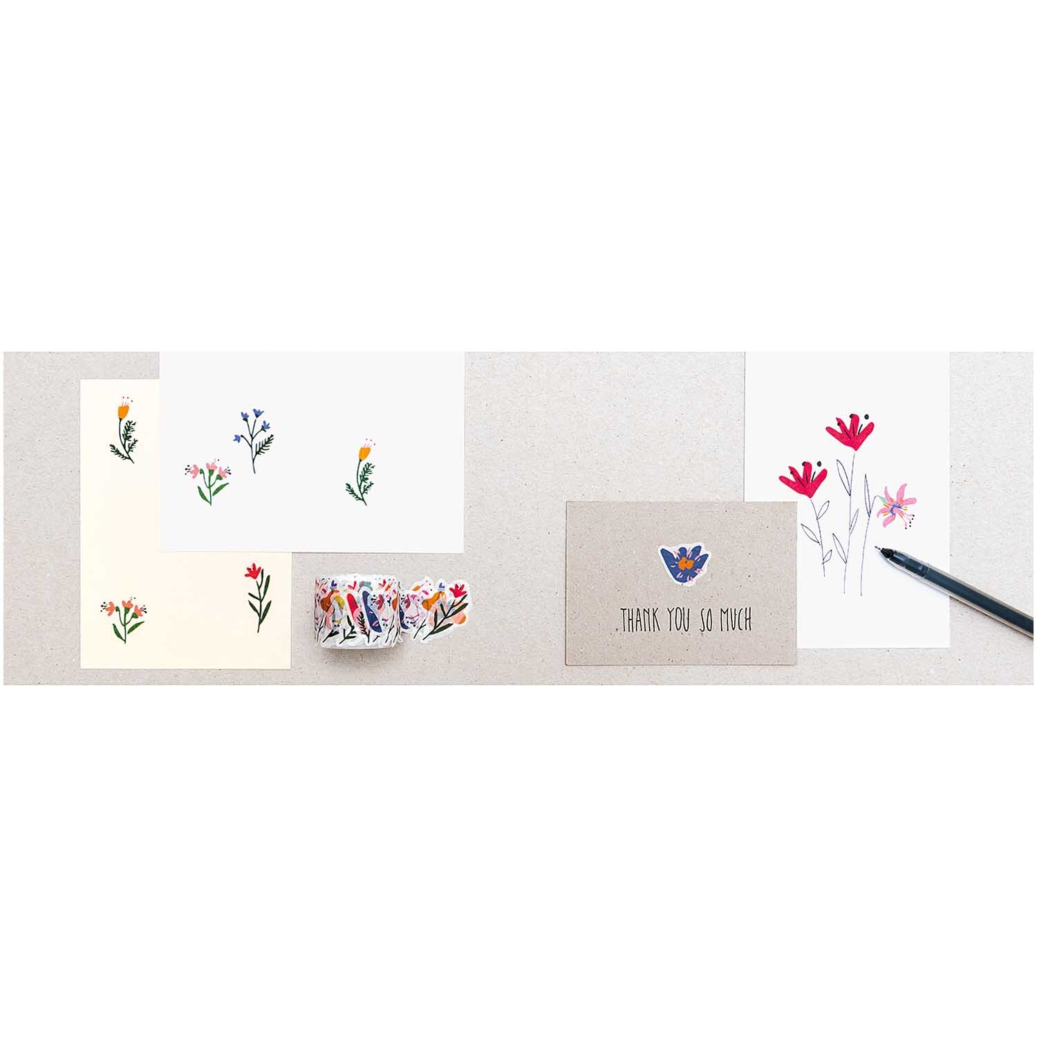Washi Sticker Streublumen 200 Stück von Rico Design Washi Sticker Streublumen 200 Stück: Mehrfarbige Blumensticker von Rico Design auf Karten und Papier.