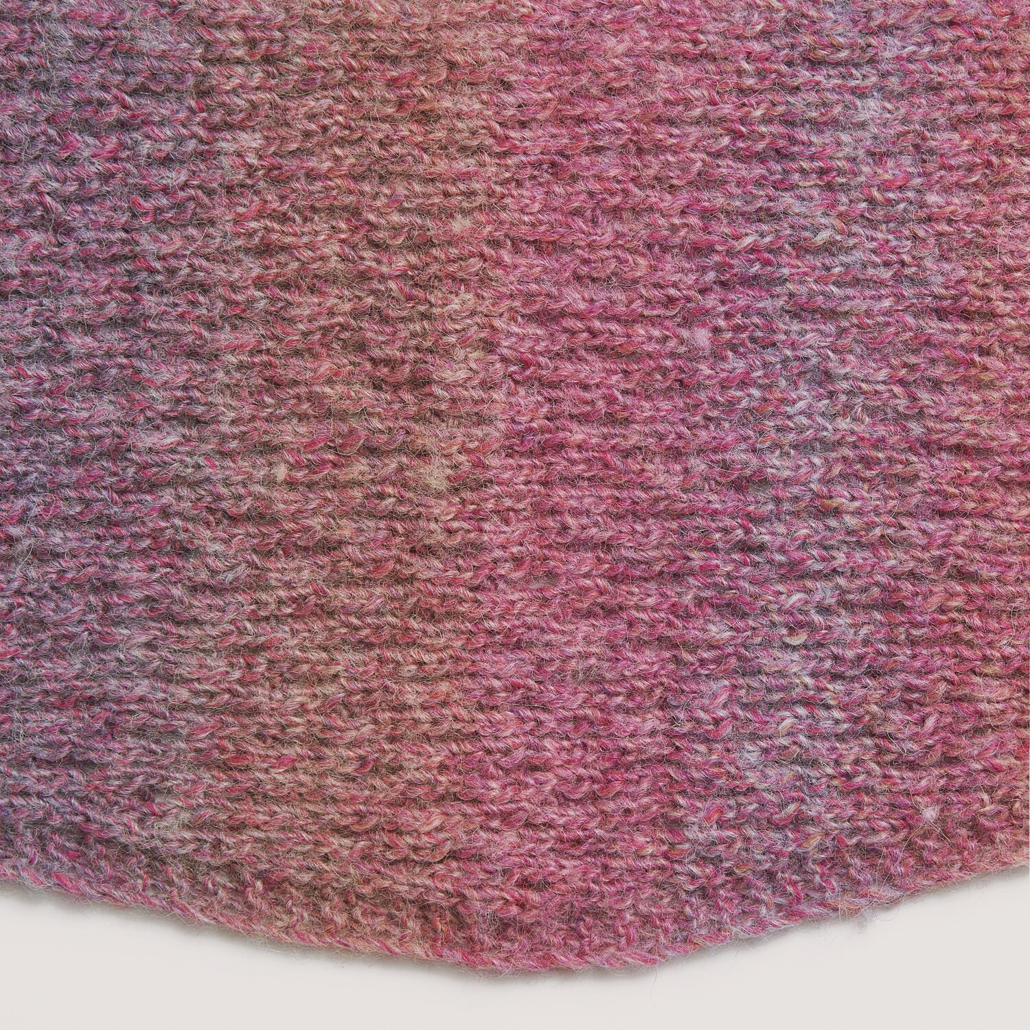 Creative Alpaca Melange Wonderball dk 100g 300m Couleur Berries from Rico Design Creative Melange Alpaca Wonderball dk, Berries: Weiches Garn in Rosa- und Beerentönen, ideal für Strickprojekte.