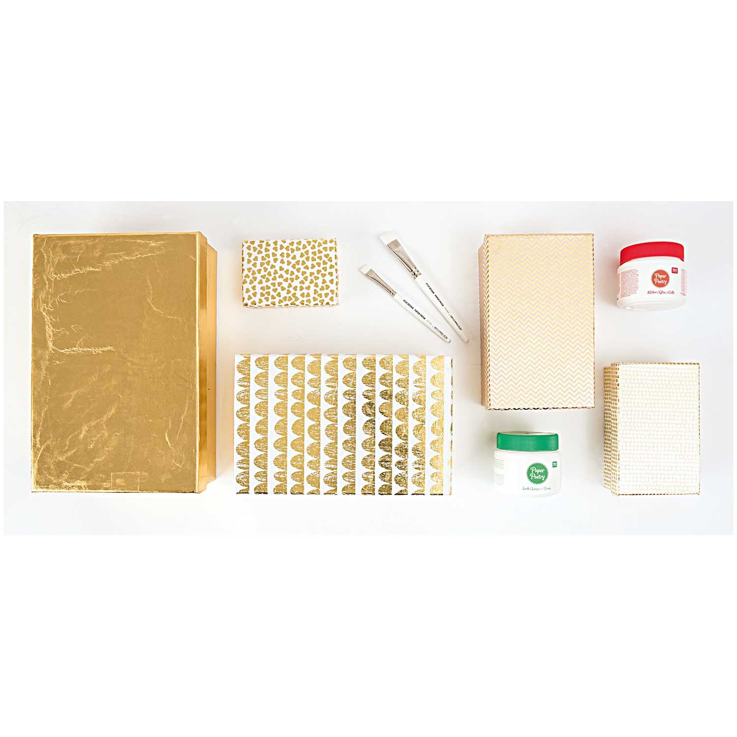 Pinselset für Paper Patch, 3-teilig, mit goldenen und weißen Bastelmaterialien von Rico Design.