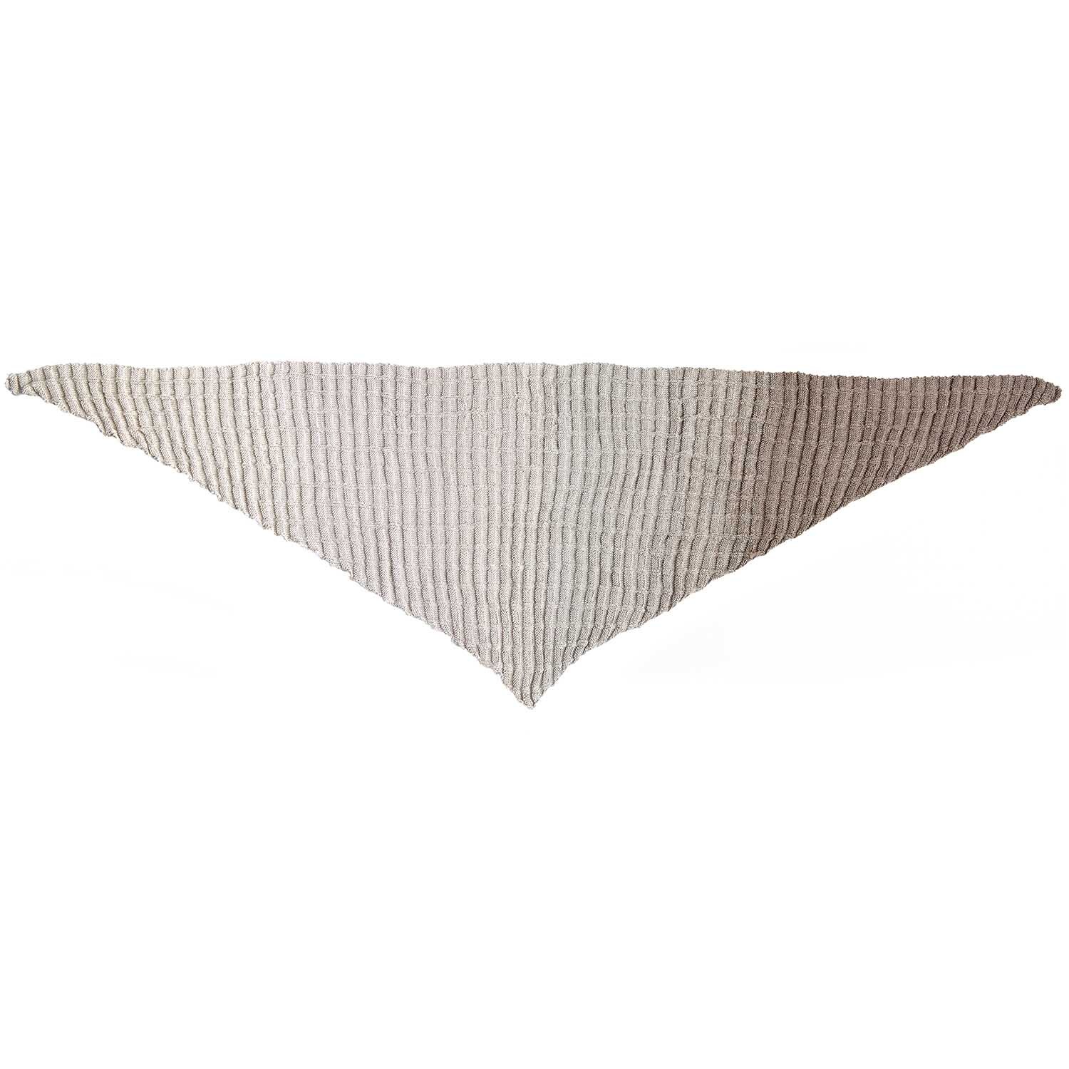 Creative Cotton Dégradé Lucky 8 von Rico Design: Dreieckstuch in sanften Naturtönen, ideal für vielseitige Strickprojekte.