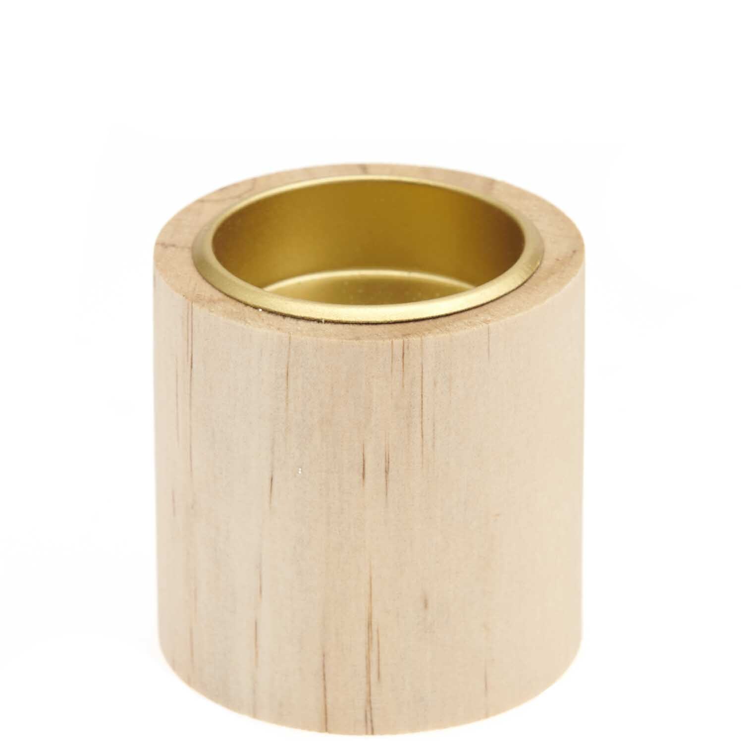 Holz-Kerzenhalter Natur Ø6cm Größe 6x6x6cm von Rico Design Holz-Kerzenhalter Natur aus hellem Holz mit goldener Innenfassung, Ø6cm, von Rico Design.