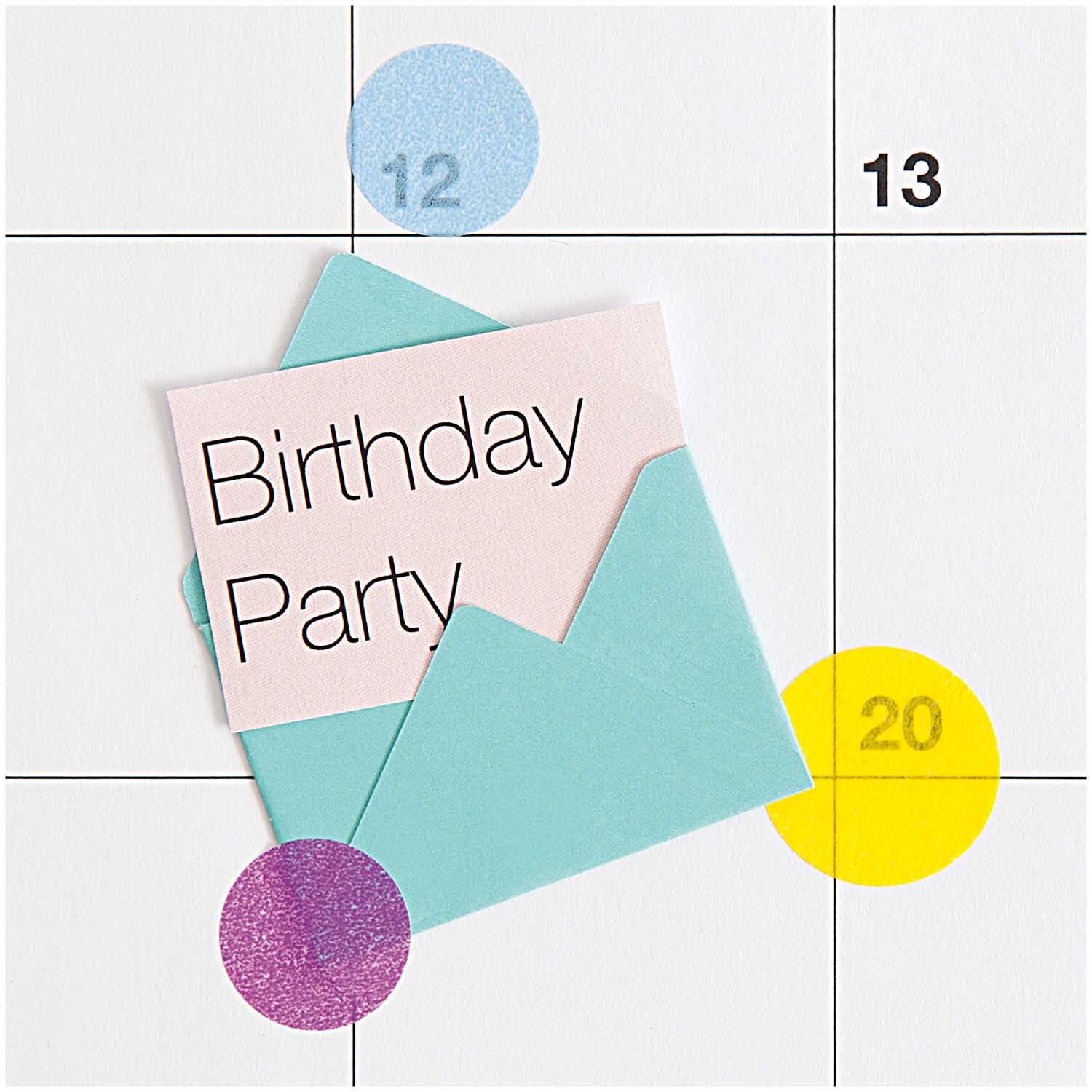 Office Sticker Punkte 15mm 4 Bogen Farbe Bunt von Rico Design Office Sticker Punkte 15mm 4 Bogen von Rico Design auf einem Kalender mit bunten Punkten und einer Geburtstagskarte.