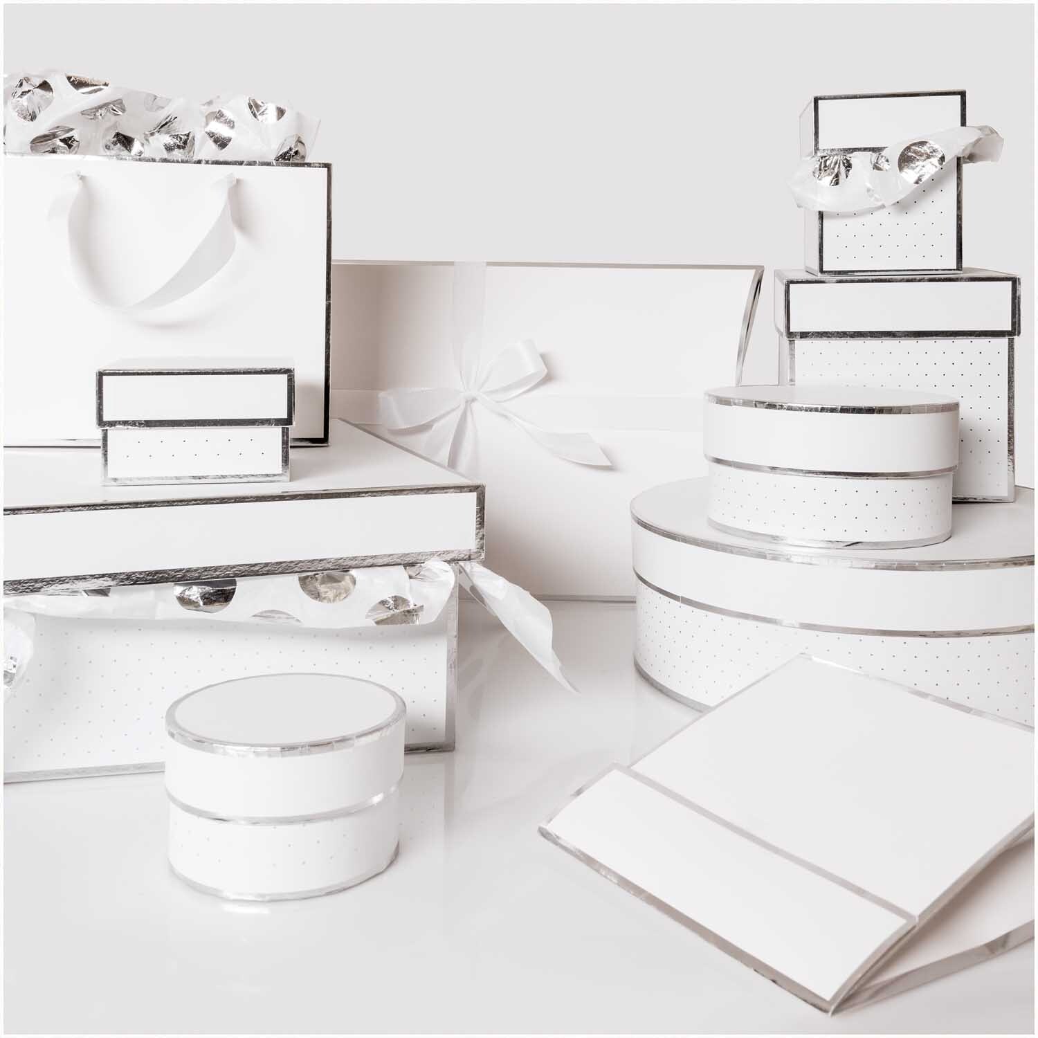 Paper Poetry Geschenkschachtel weiß von Rico Design