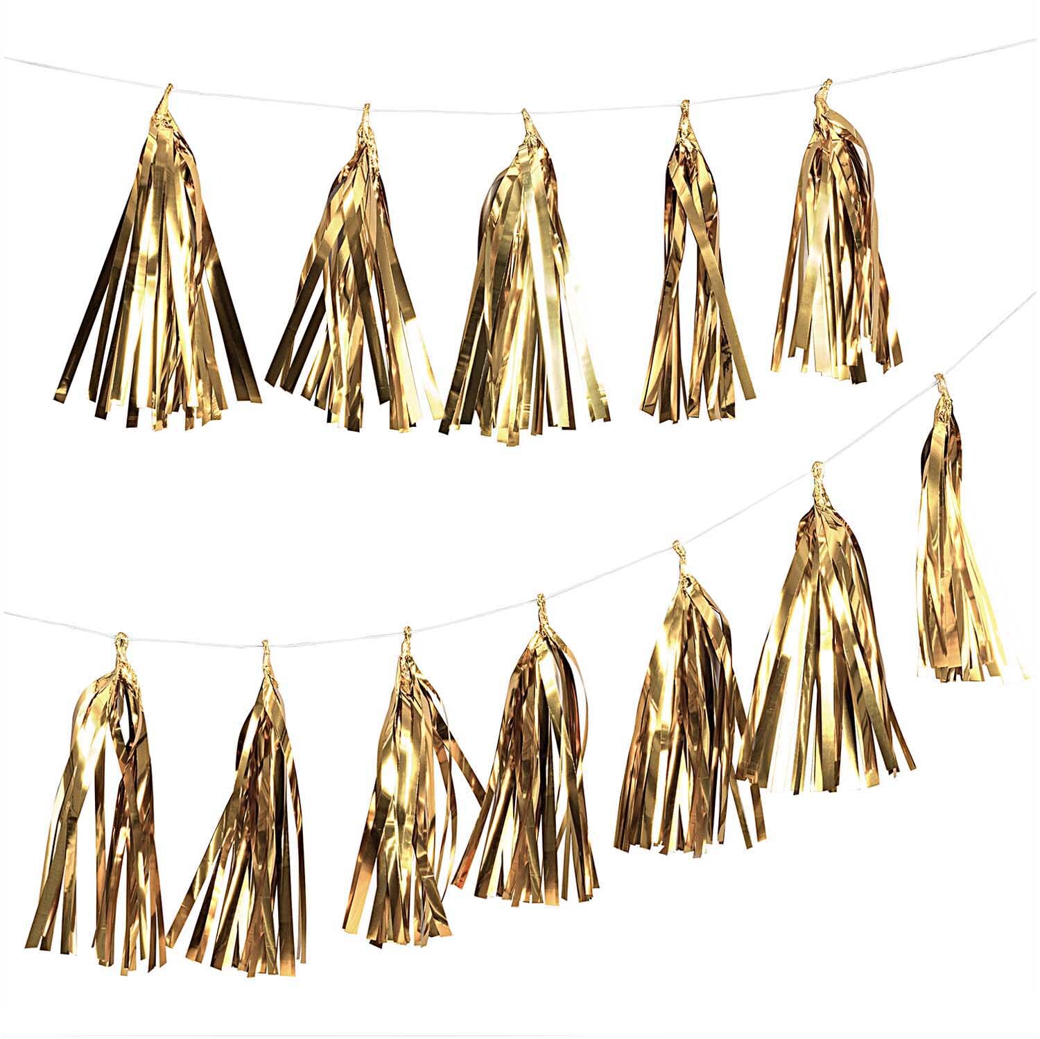 Paper Poetry Girlande mit goldenen Quasten von Rico Design, ideal für festliche Dekorationen.