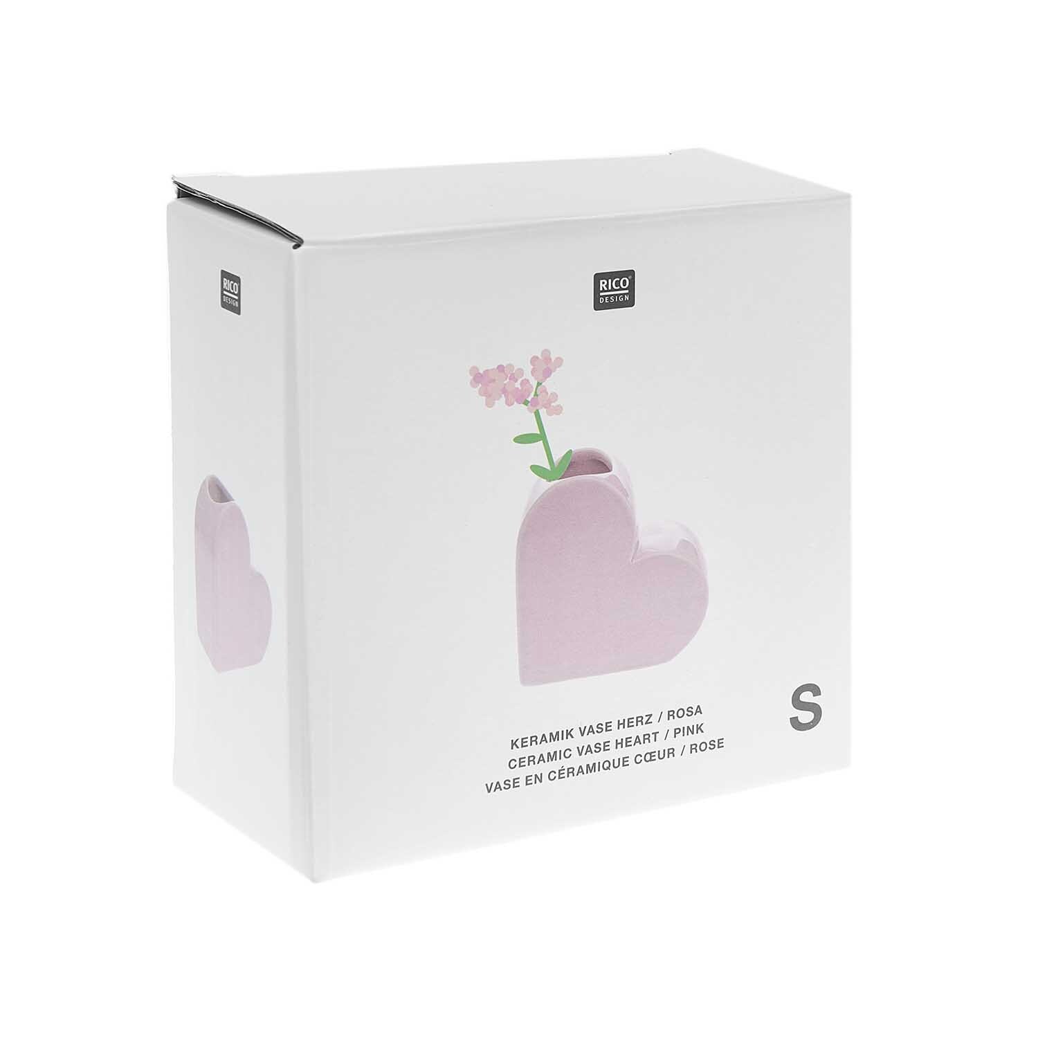 Keramik Vase Herz klein 12x5,5x12cm Farbe Rosa von Rico Design Keramik Vase Herz klein 12x5,5x12cm von Rico Design in Herzform, rosa, auf weißer Verpackung.