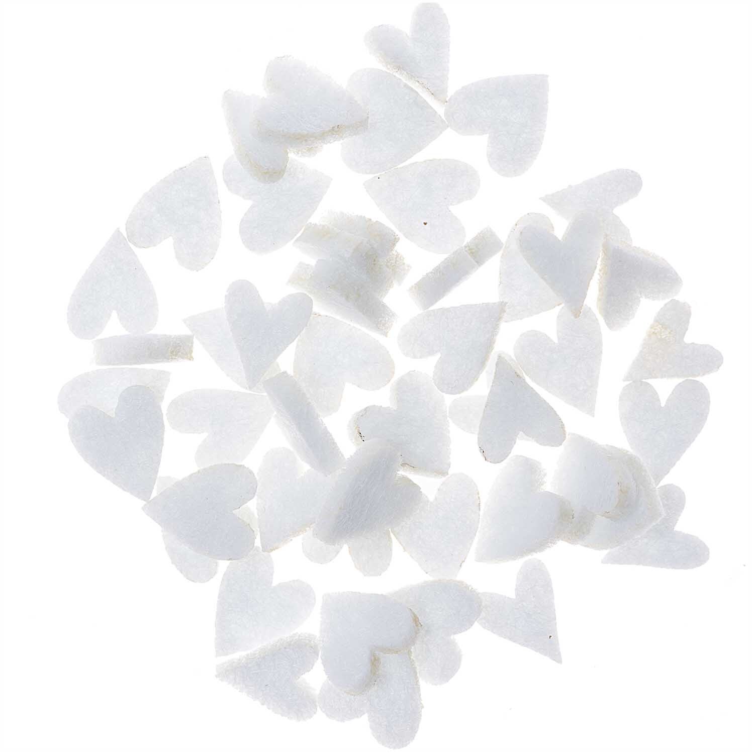 Filzstreu Herz creme 24 Stück von Rico Design. Weiße Filzherzen in Herzform, ideal für Dekorationen.