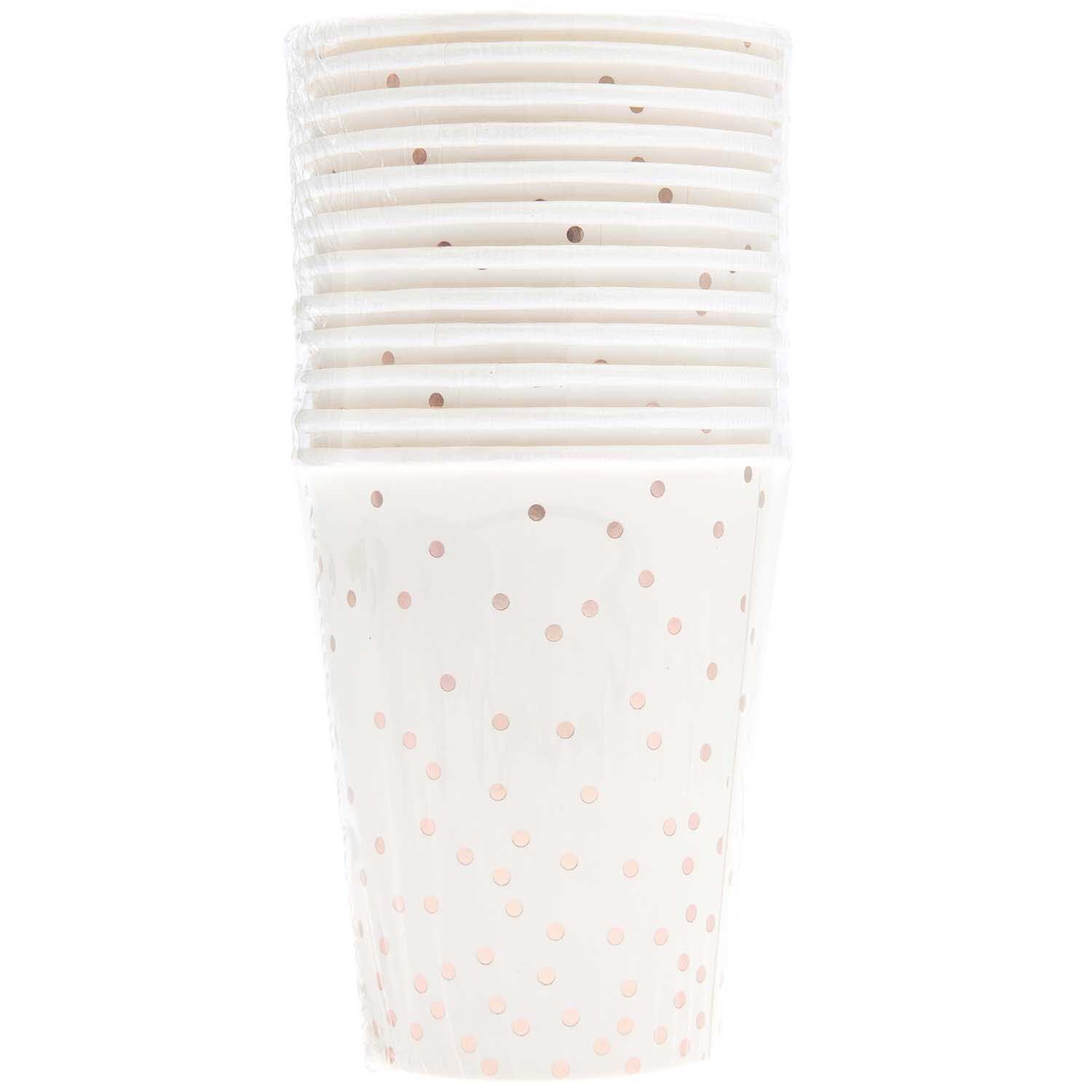 Pappbecher Punkte rosa 200ml 12 Stück von Rico Design Pappbecher Punkte rosa 200ml 12 Stück von Rico Design, gestapelt mit zarten Punktmustern.
