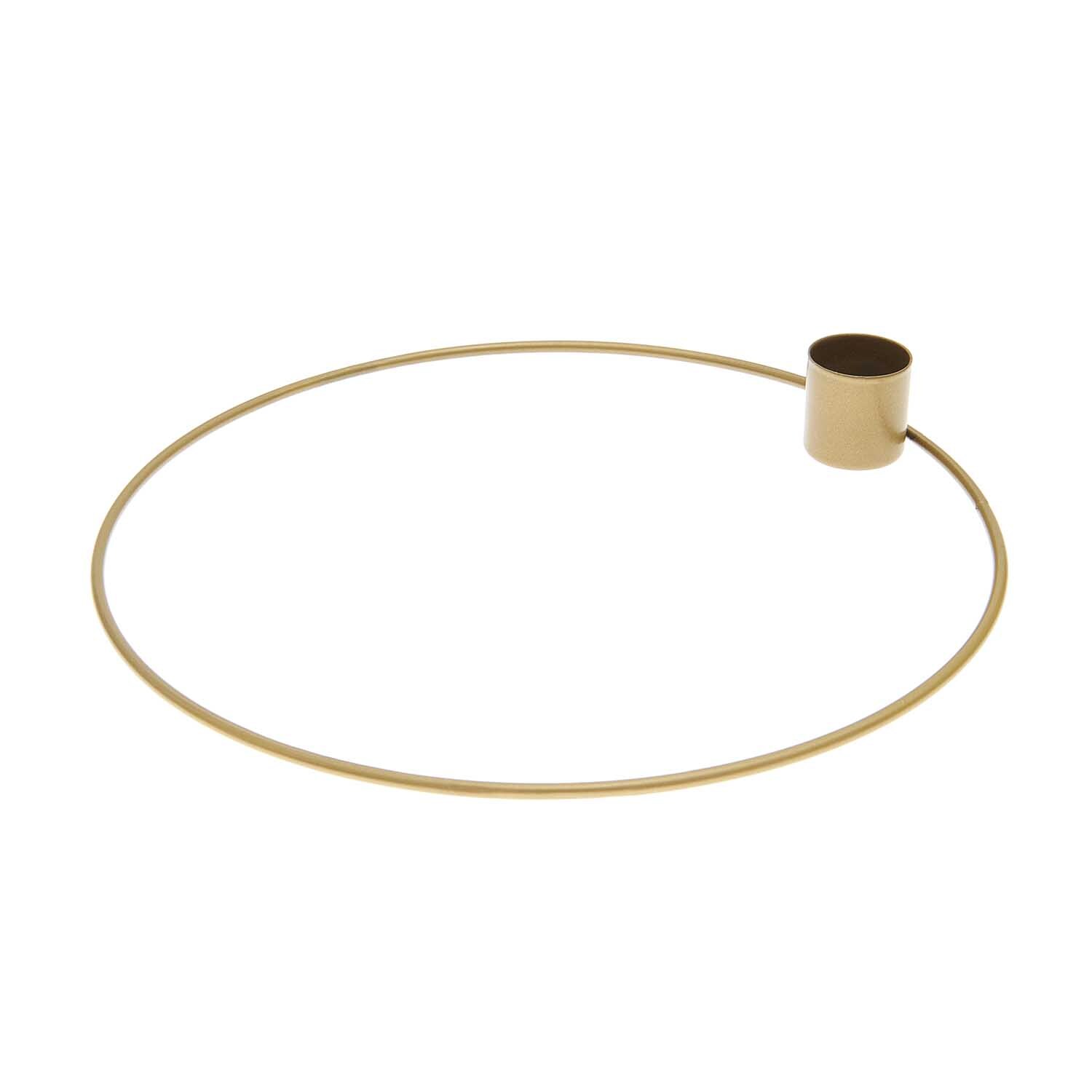 Metallring mit Kerzenhalter Ø 20cm Farbe Gold Matt von Rico Design Metallring mit Kerzenhalter Ø 20cm von Rico Design in Gold Matt. Elegantes Design für stilvolle Dekorationen.