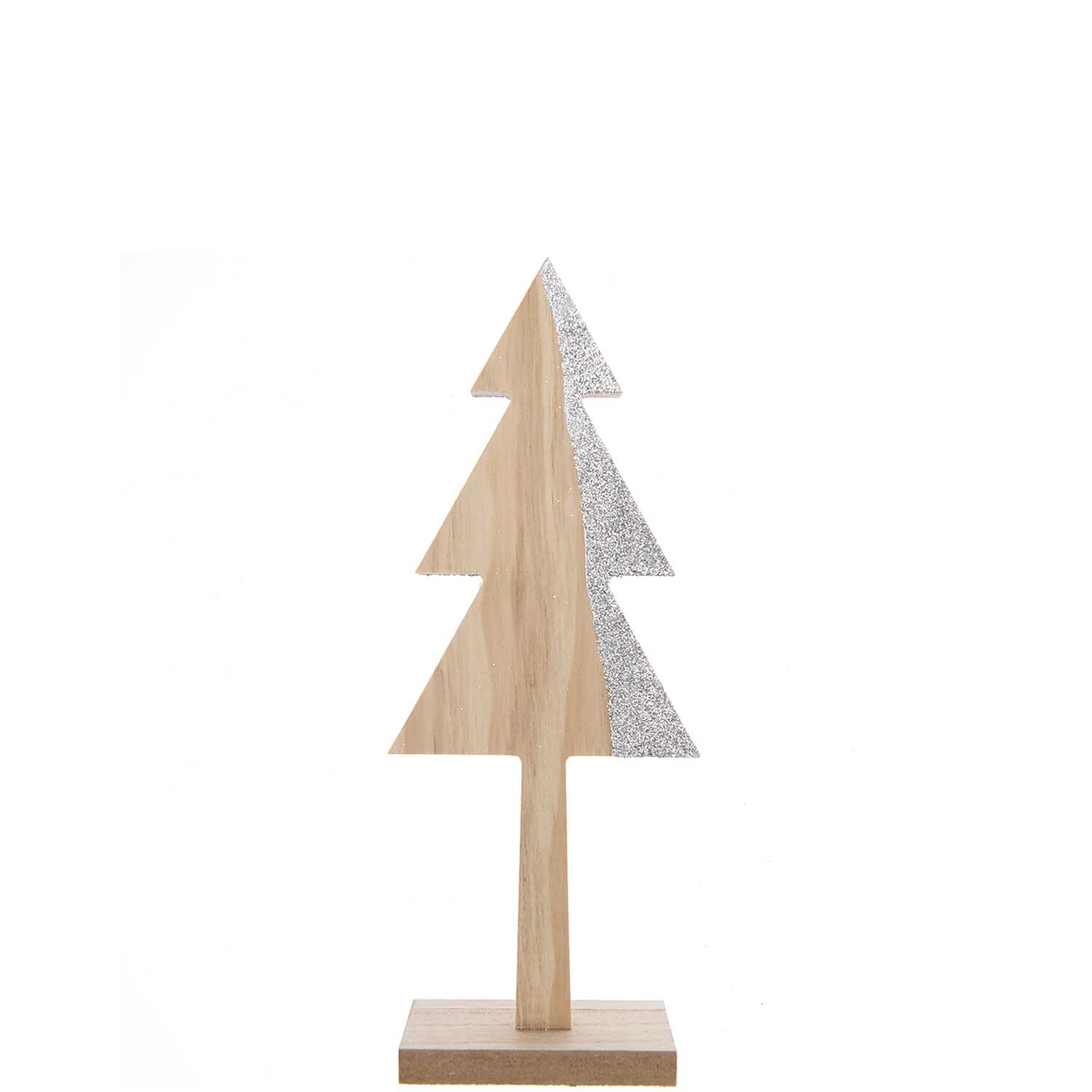 Holztanne natur-silber Größe 16cm von Rico Design Holztanne natur-silber von Rico Design: Dekorativer Baum aus Holz mit silbernem Akzent auf stabilem Sockel. Ideal für festliche Dekorationen.