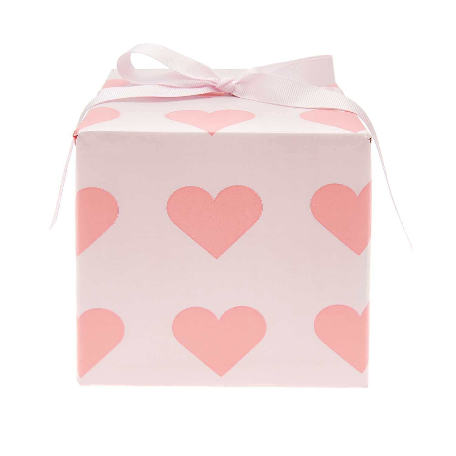 Paper Poetry Geschenkpapier mit rosa Herzen von Rico Design, ideal zum Verpacken von Geschenken.